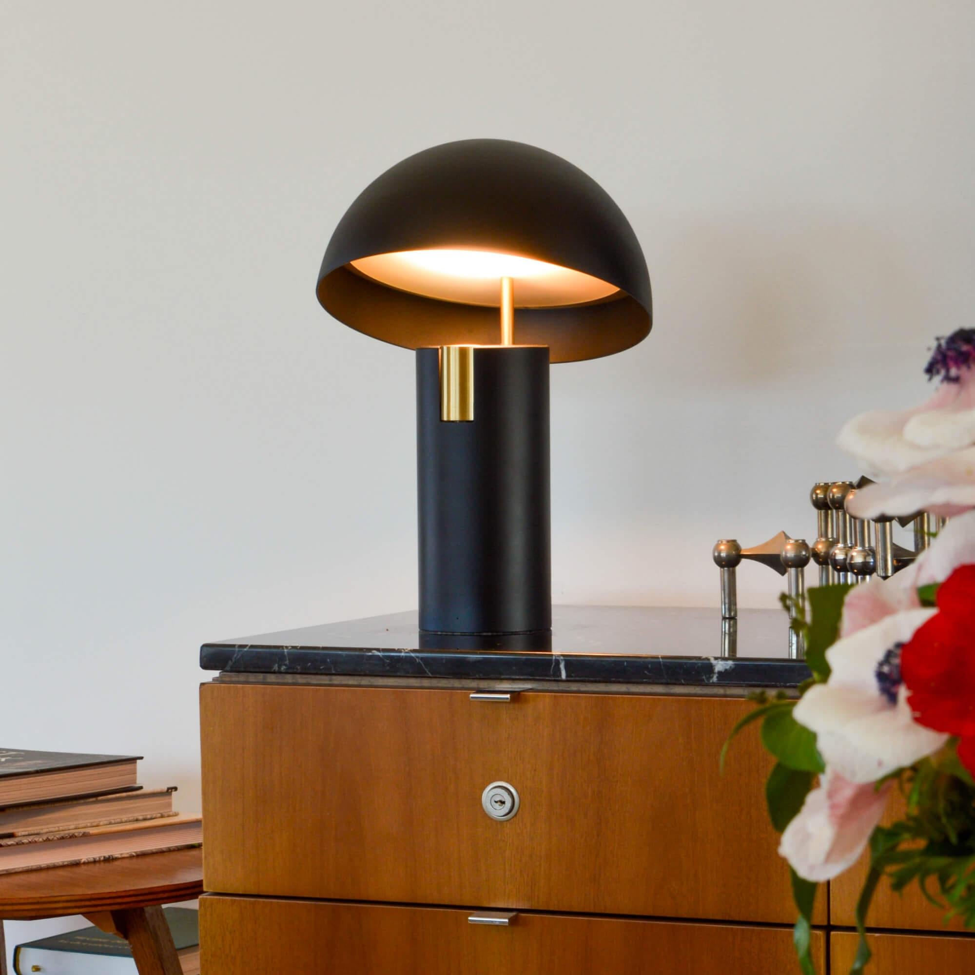 Post-Modern Black Alto Lamp by JAUNE STUDIO For Sale