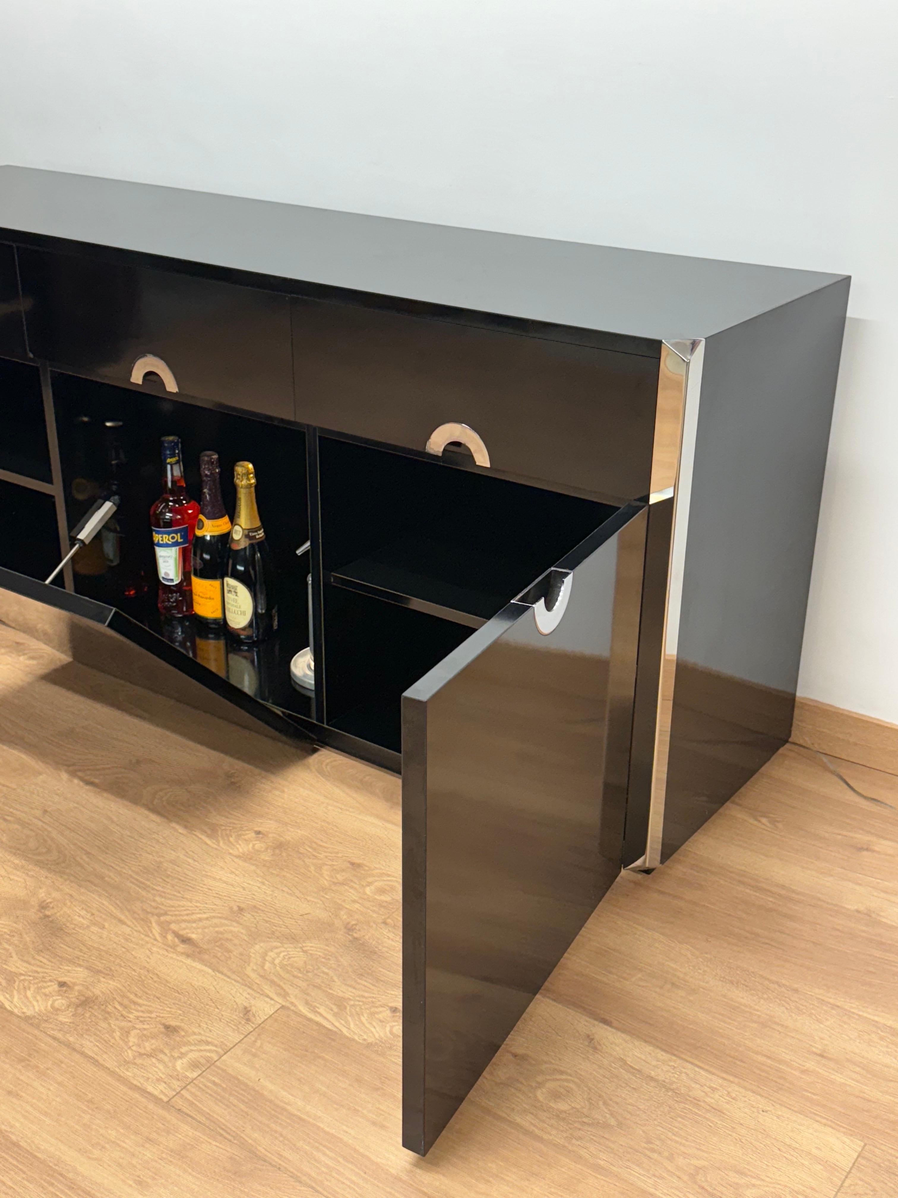 Credenza e mobile bar 