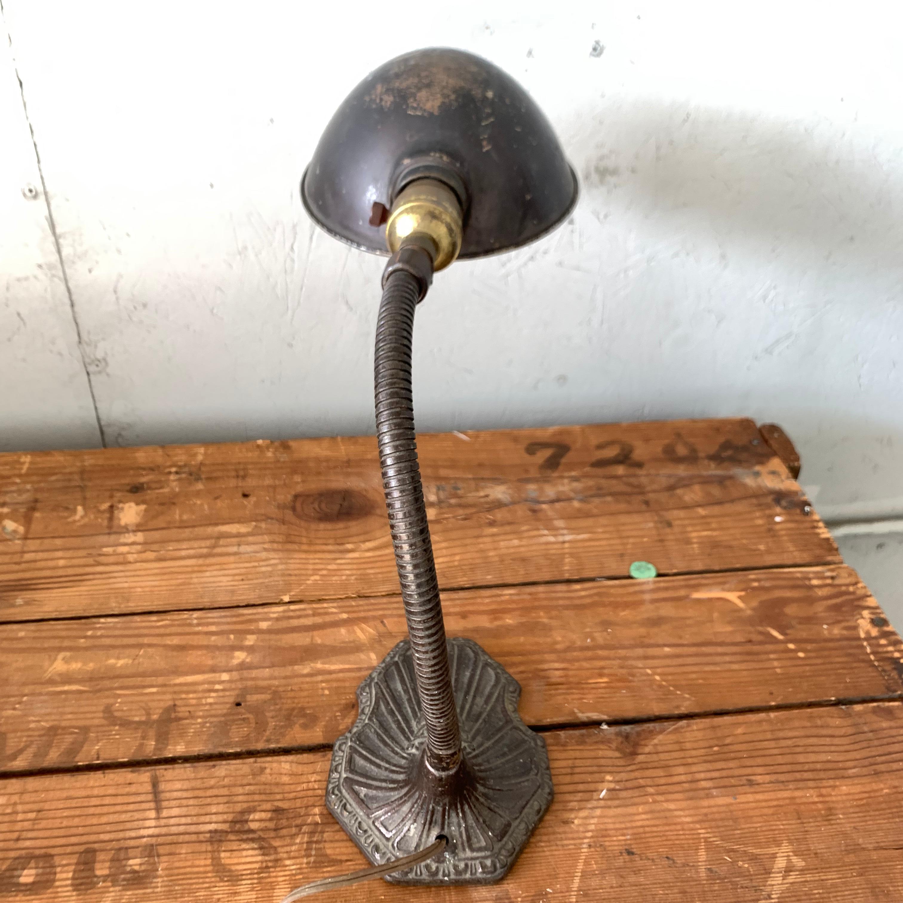 Black American Vintage Industrial Cast Iron Table Desk Light by R. Schwartz 4