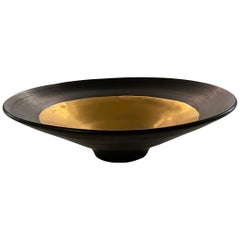 Black and 22-Karat Gold Stoneware Bowl by Ceramicist Sandi Fellman, USA
