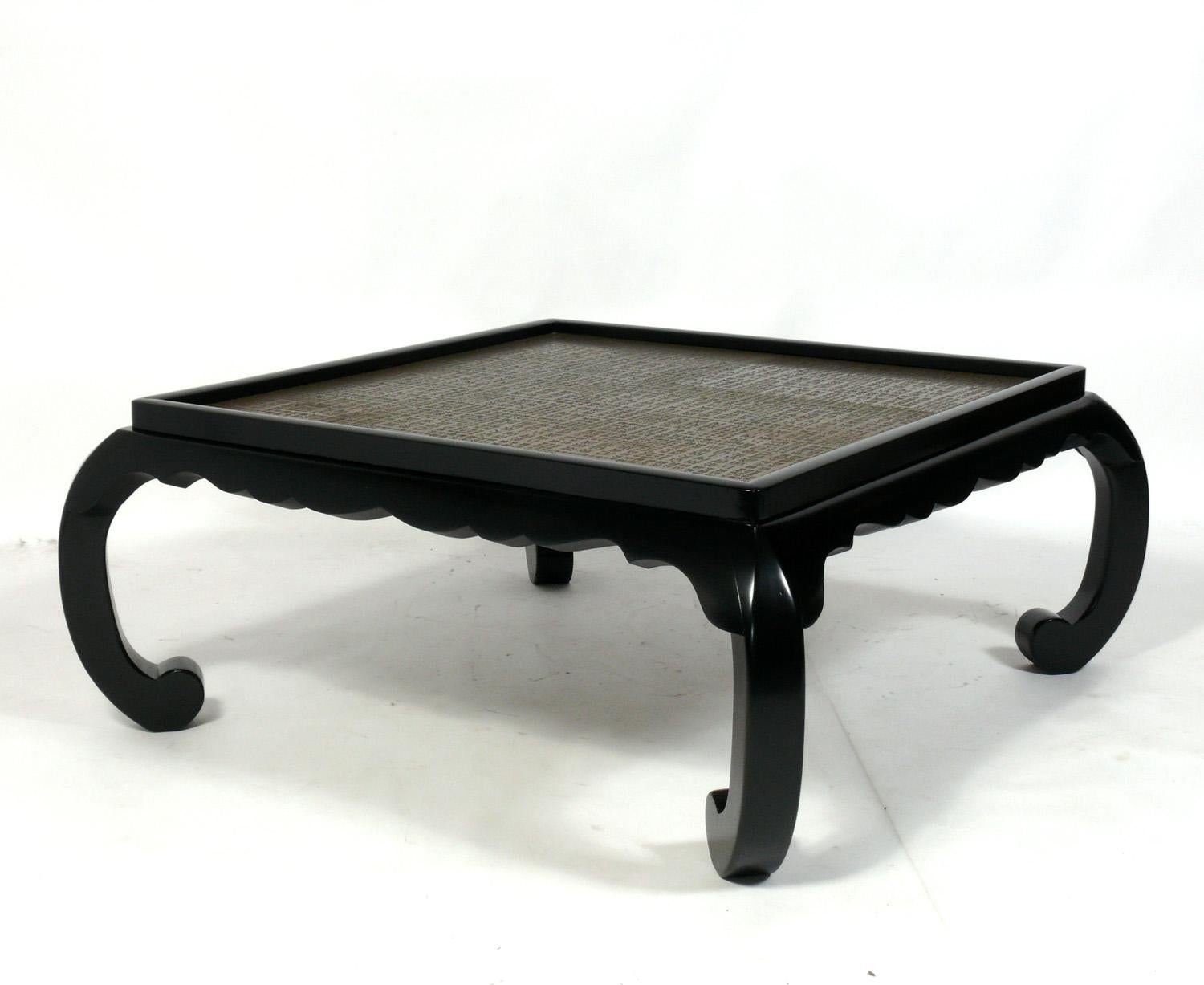 Black and Brass Chinoiserie Coffee Table In Good Condition For Sale In Atlanta, GA