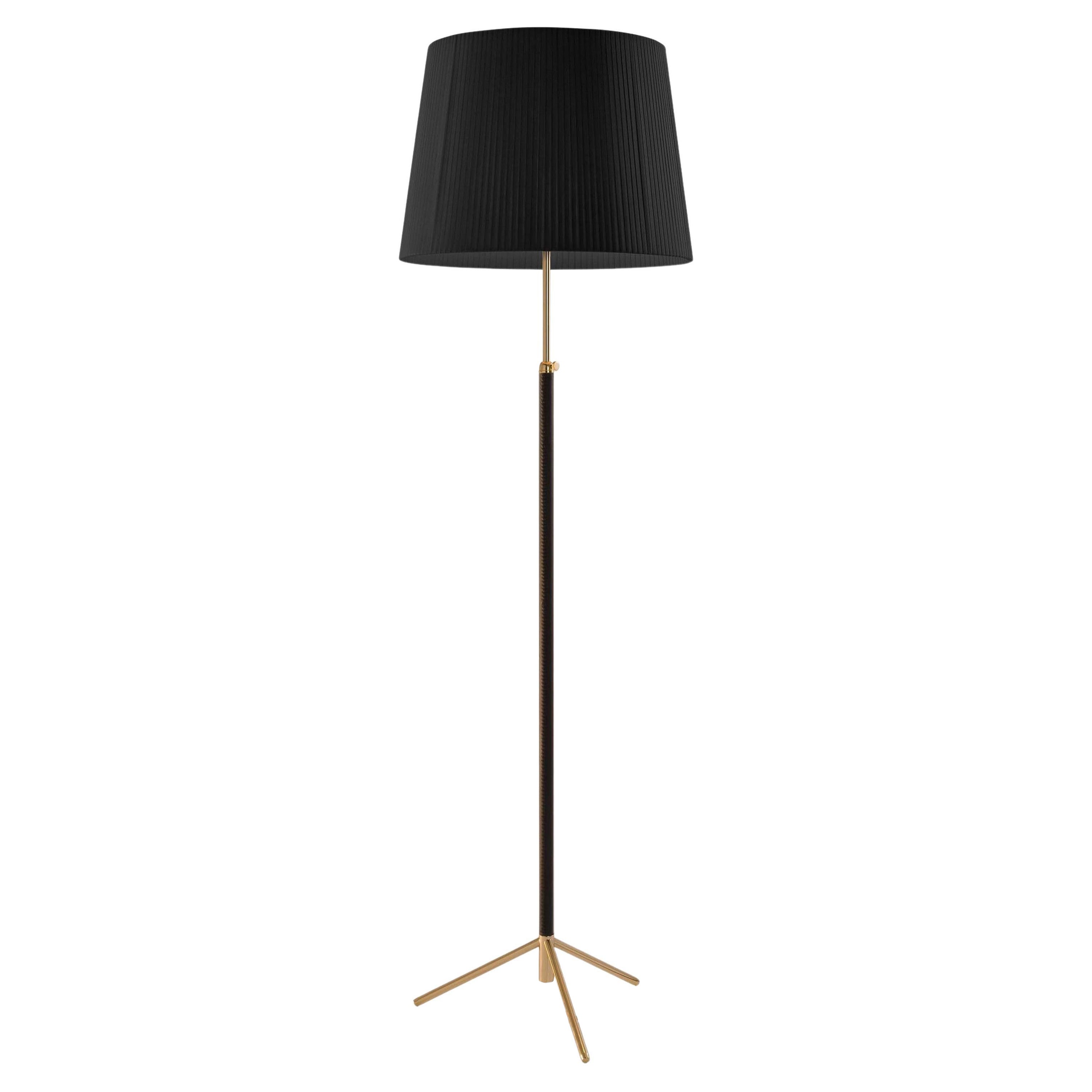 Black and Brass Pie de Salón G1 Floor Lamp by Jaume Sans