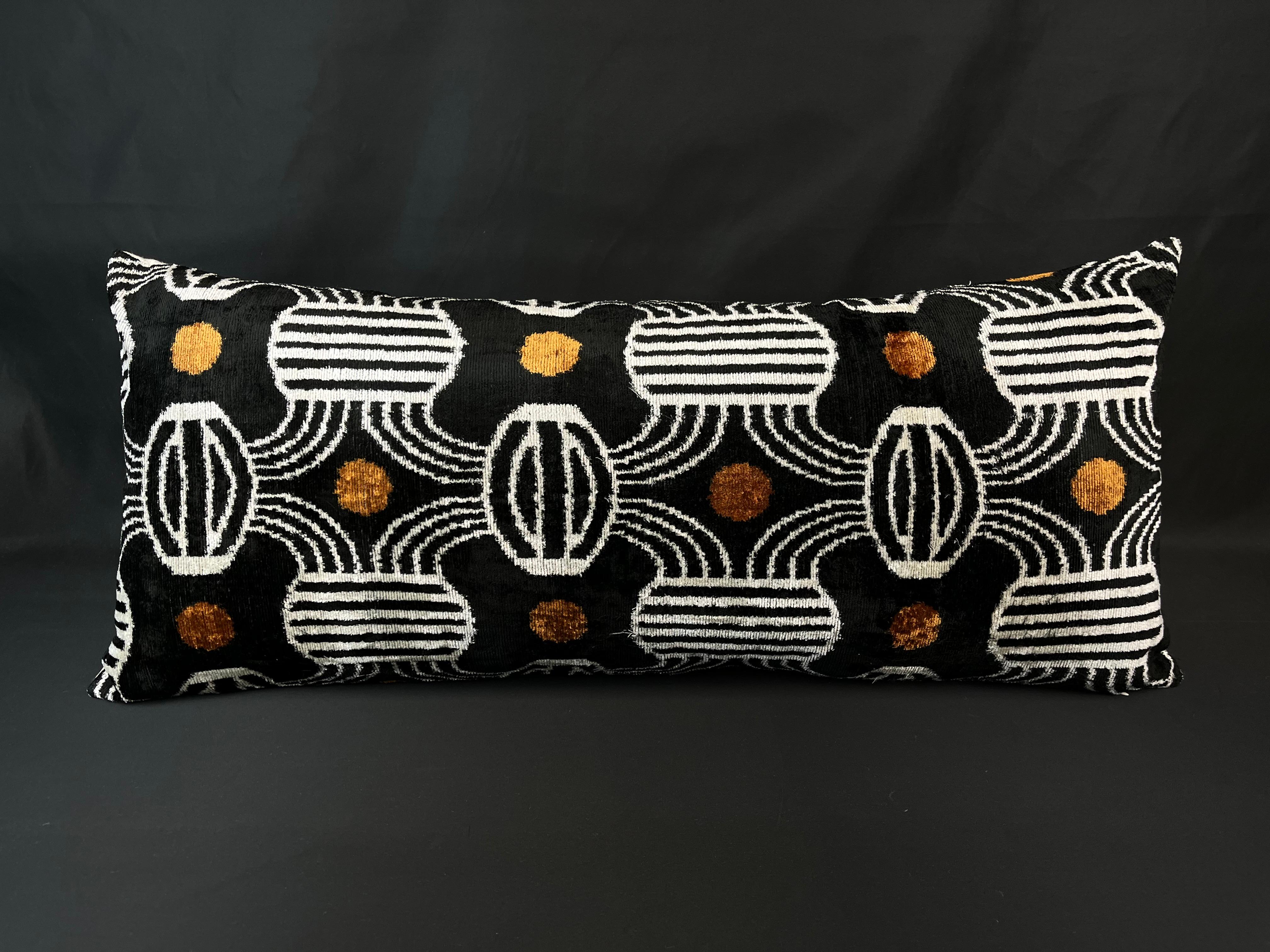 Black and Brown Lumbar Velvet Silk Ikat Pillow Cover In New Condition In Houston, TX