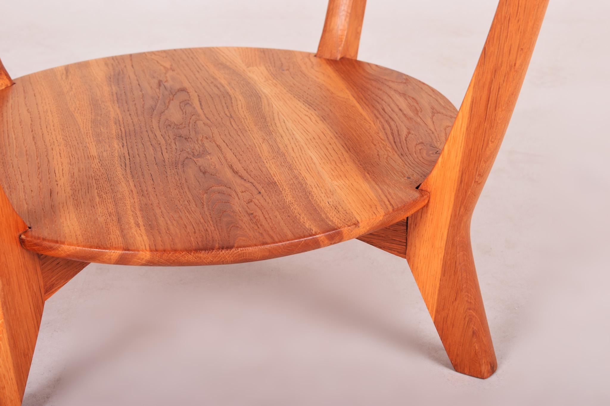 Black and Brown Mid Century Coffee Table, Made in Czechia. 1960s. Fully Restored In Good Condition For Sale In Horomerice, CZ