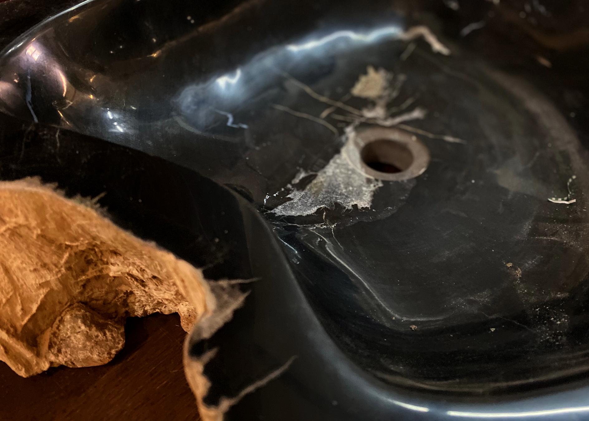 Black and Brown Petrified Wood Sink In Good Condition In Dallas, TX