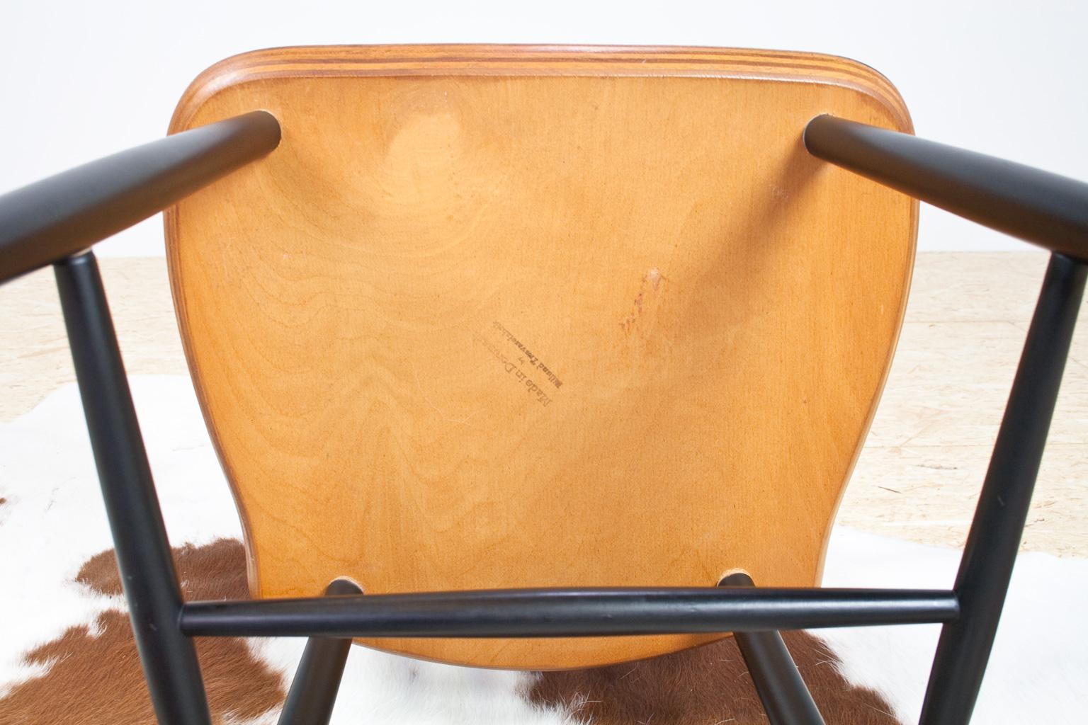 Black and Brown Wooden Spindle Chair by Billund, 1960s Scandinavian Modern For Sale 3