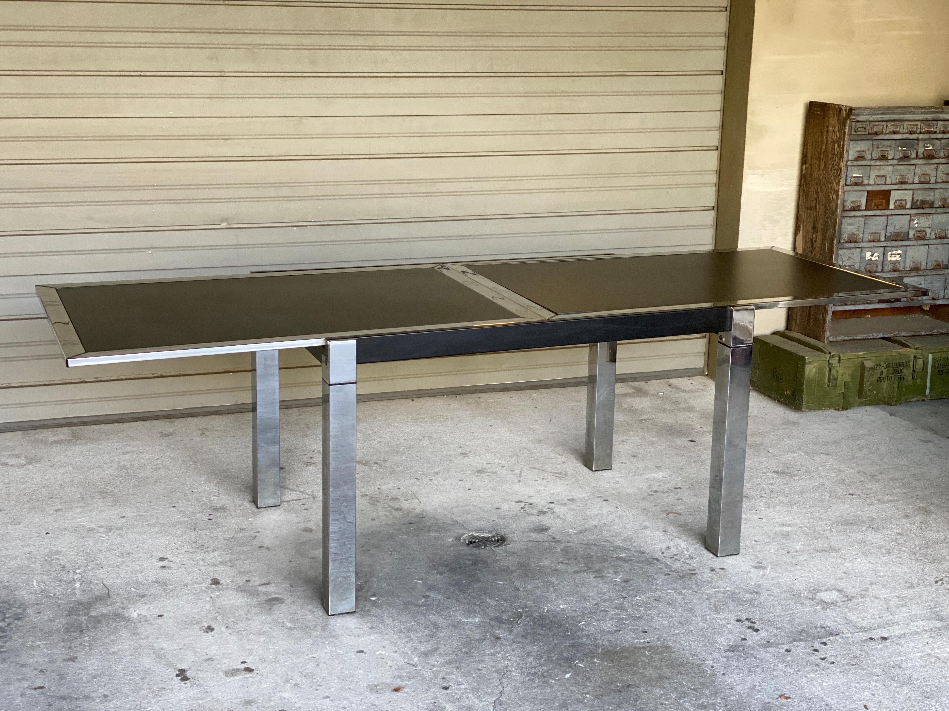 Black and Chrome Extendable Table, Italy, 1970s In Good Condition In Austin, TX