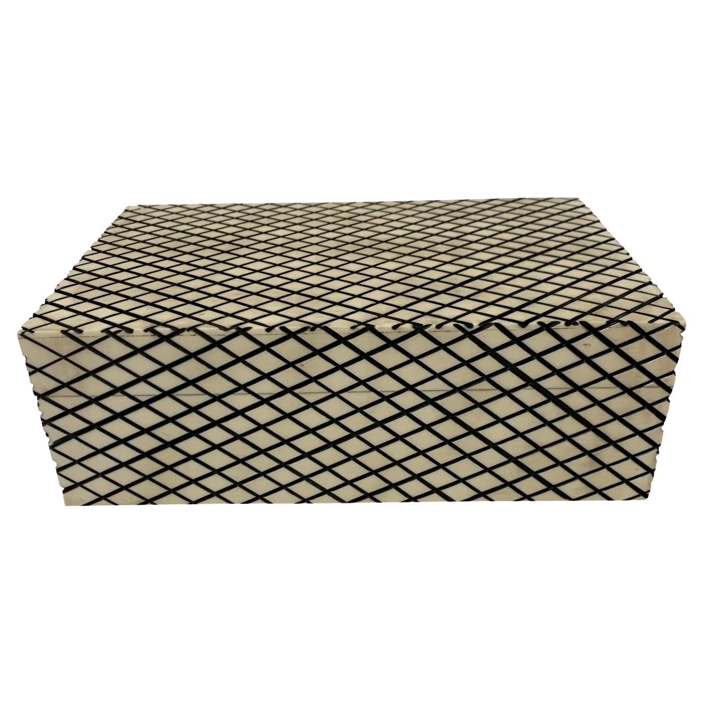 Black And Cream Etched Diamond Pattern Lidded Bone Box, India, Contemporary