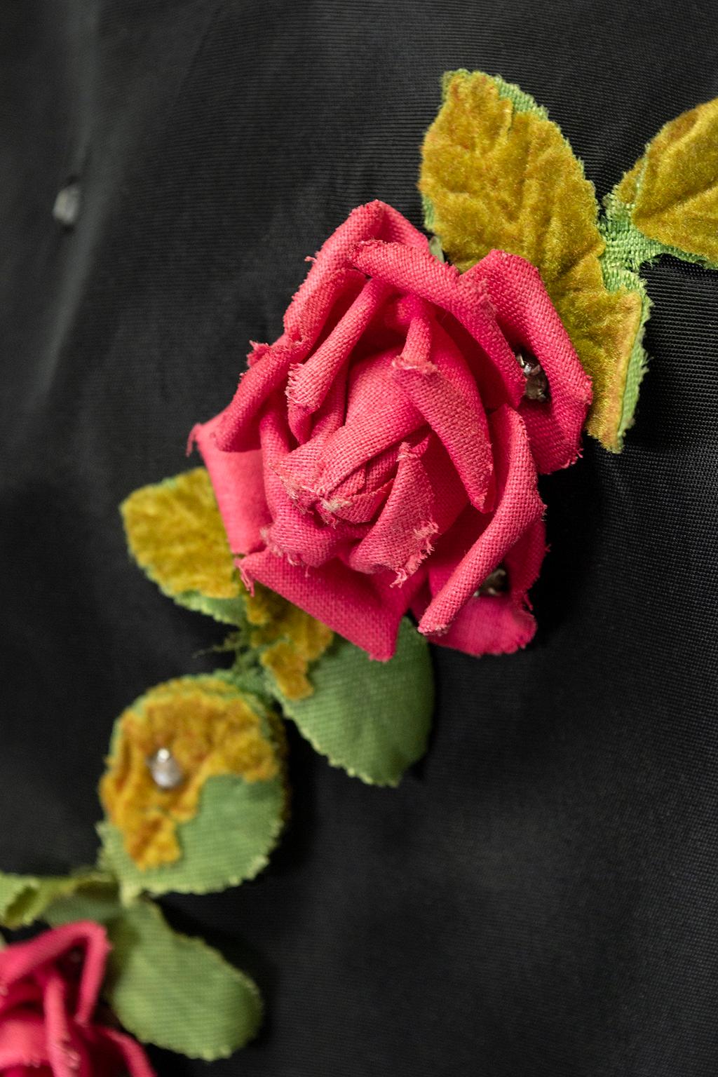 Robe de ballerine à poches en rose noir et fuchsia et en strass -L, années 1950 en vente 5