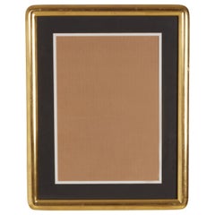 Black and Gilt Curved Corner Gallery Frame