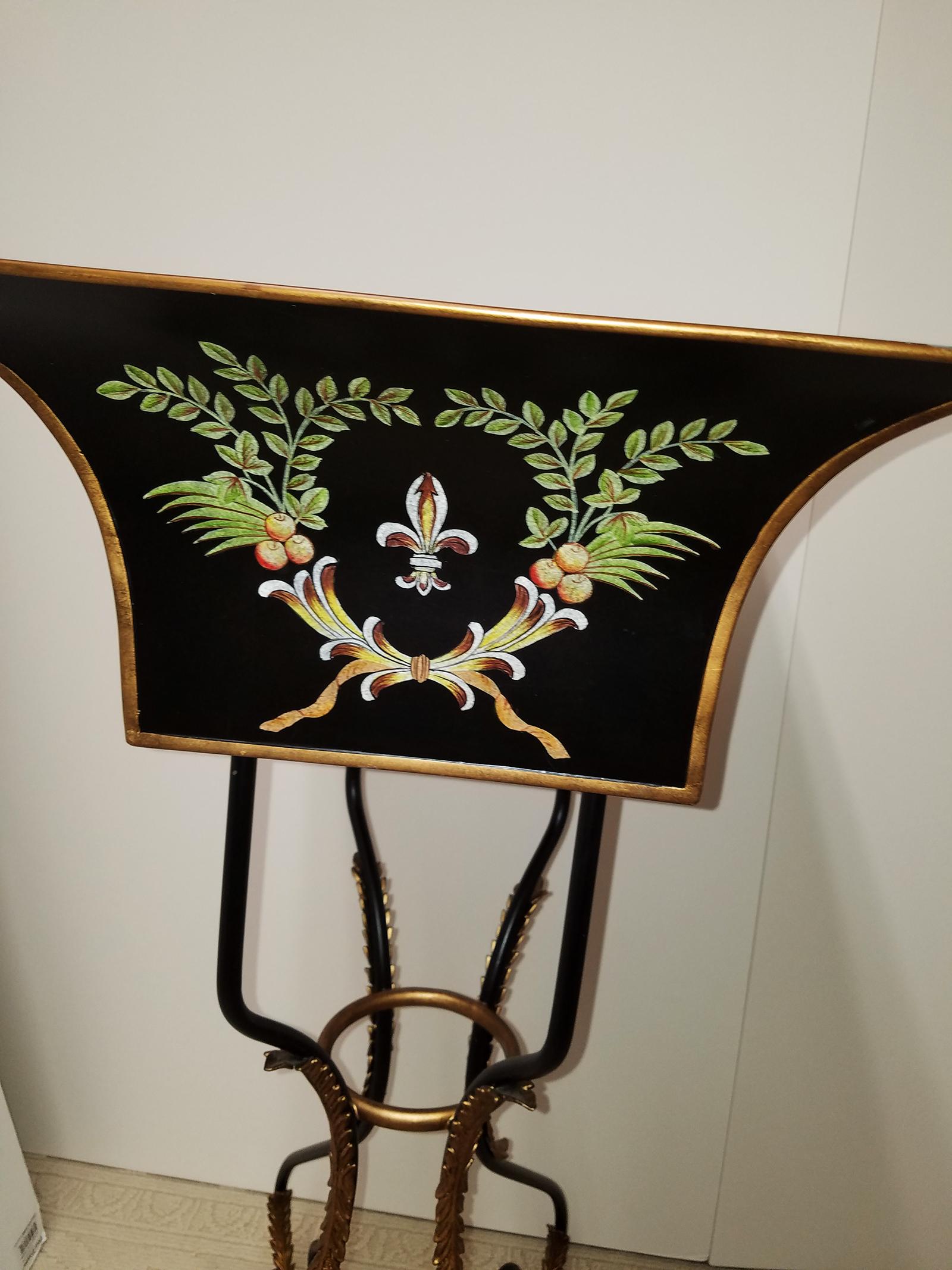 Black and Gilt Iron Hand Painted Italian Neoclassical Tole Planter 1