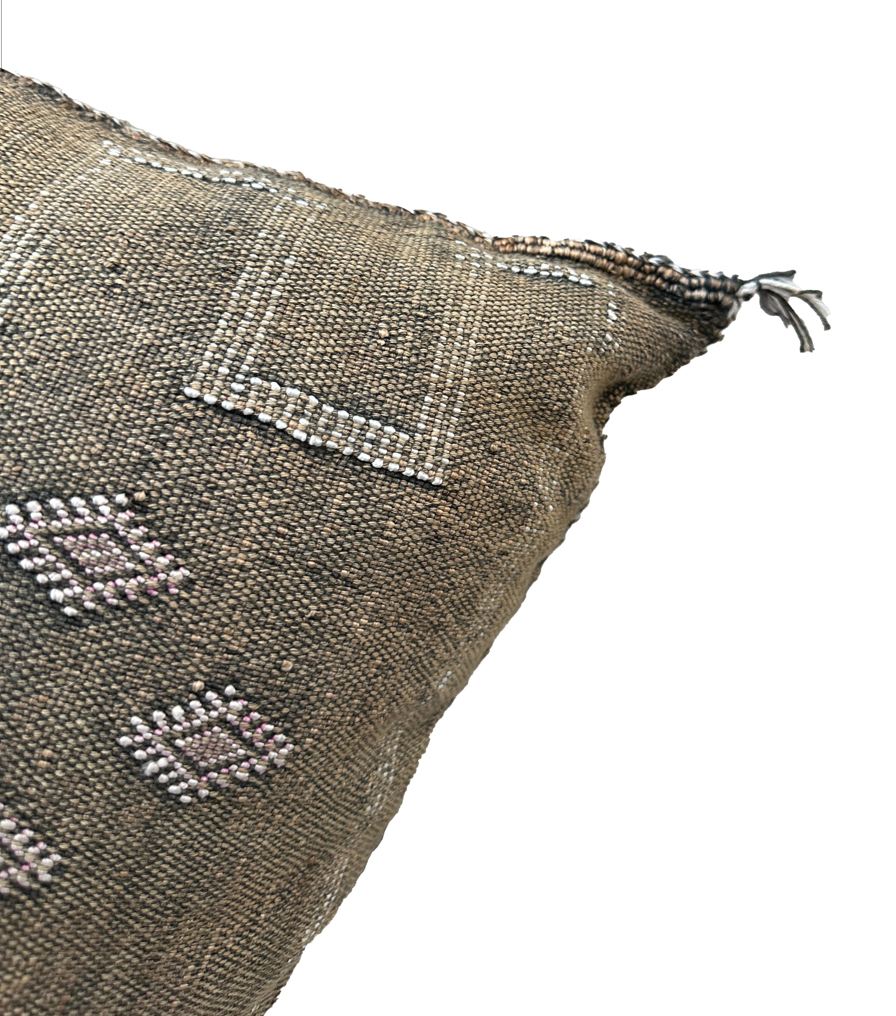 Coussin d'appoint marocain noir et or 35 