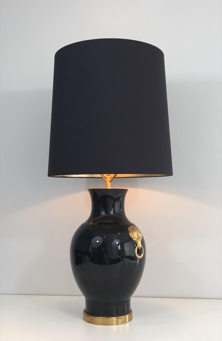 Lampe de bureau en céramique noire et dorée, française, vers 1970 8