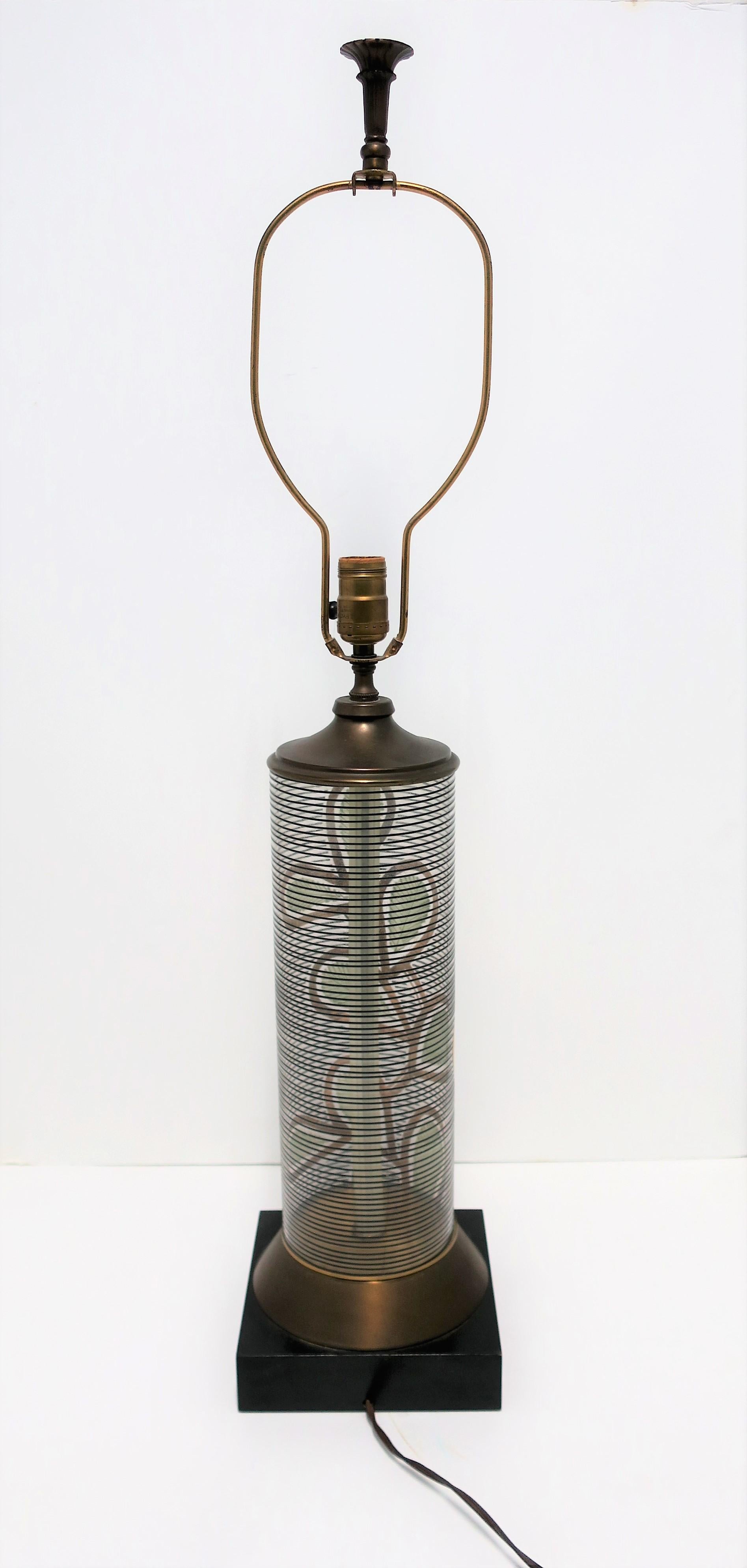 20ième siècle Lampe de bureau en verre noir et or et laiton au design organique et moderne en vente