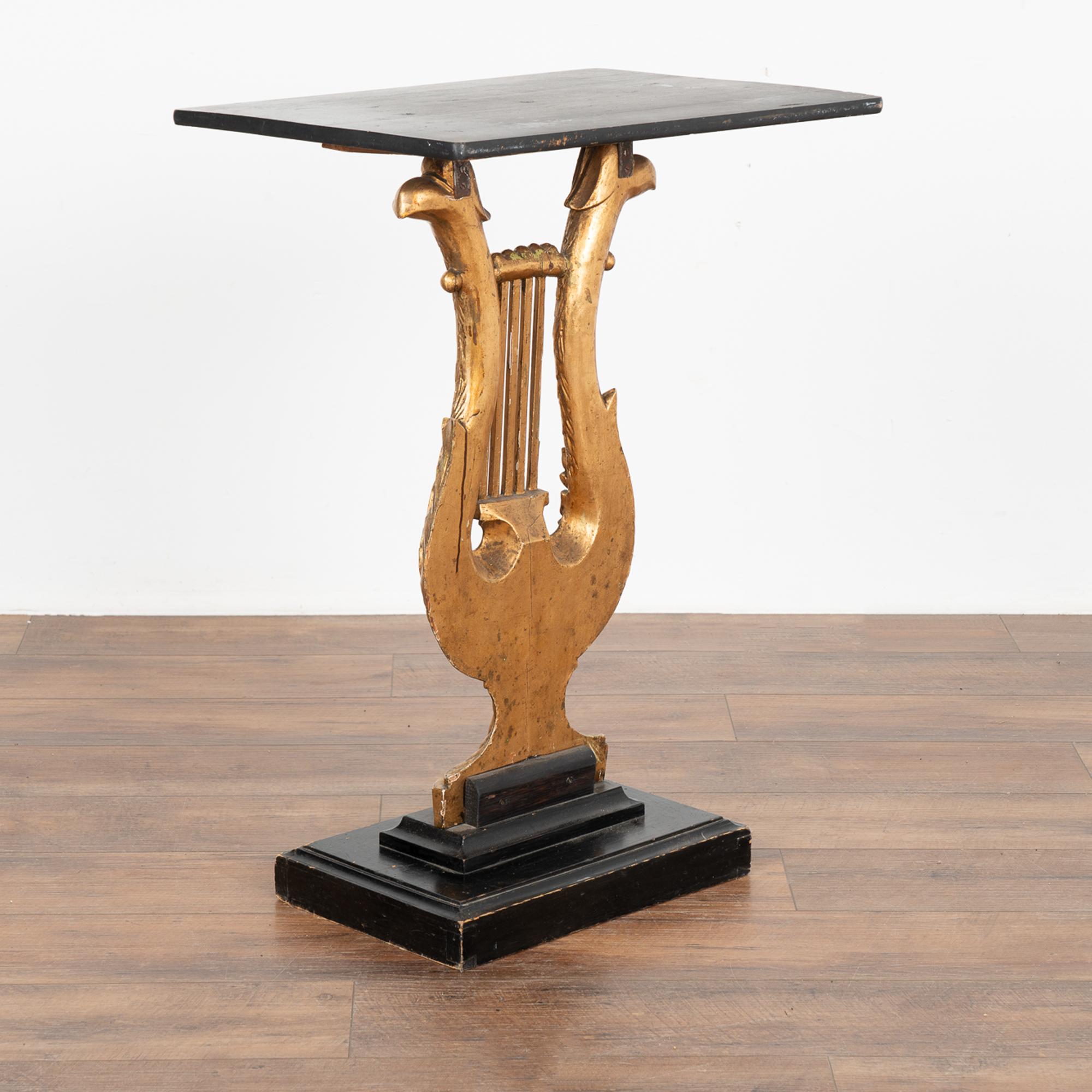 Black and Gold Eagle Console Table, Sweden circa 1830 For Sale 2