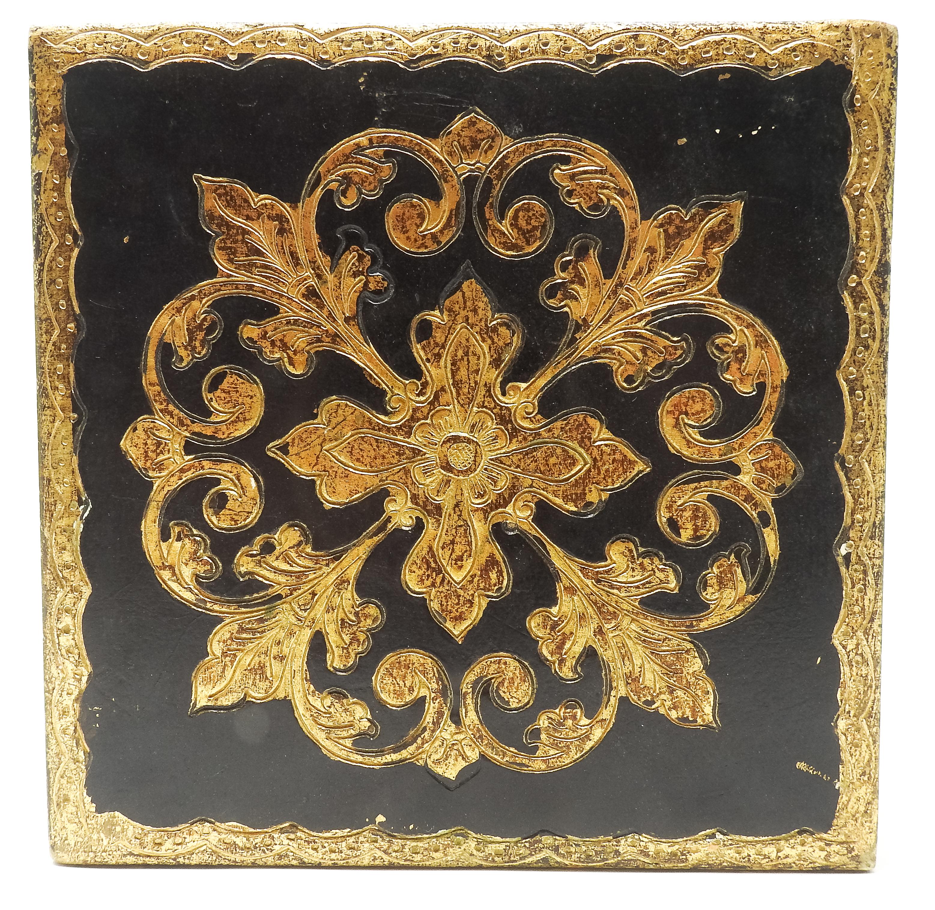 Black and Gold Gilded Florentine Box For Sale 6