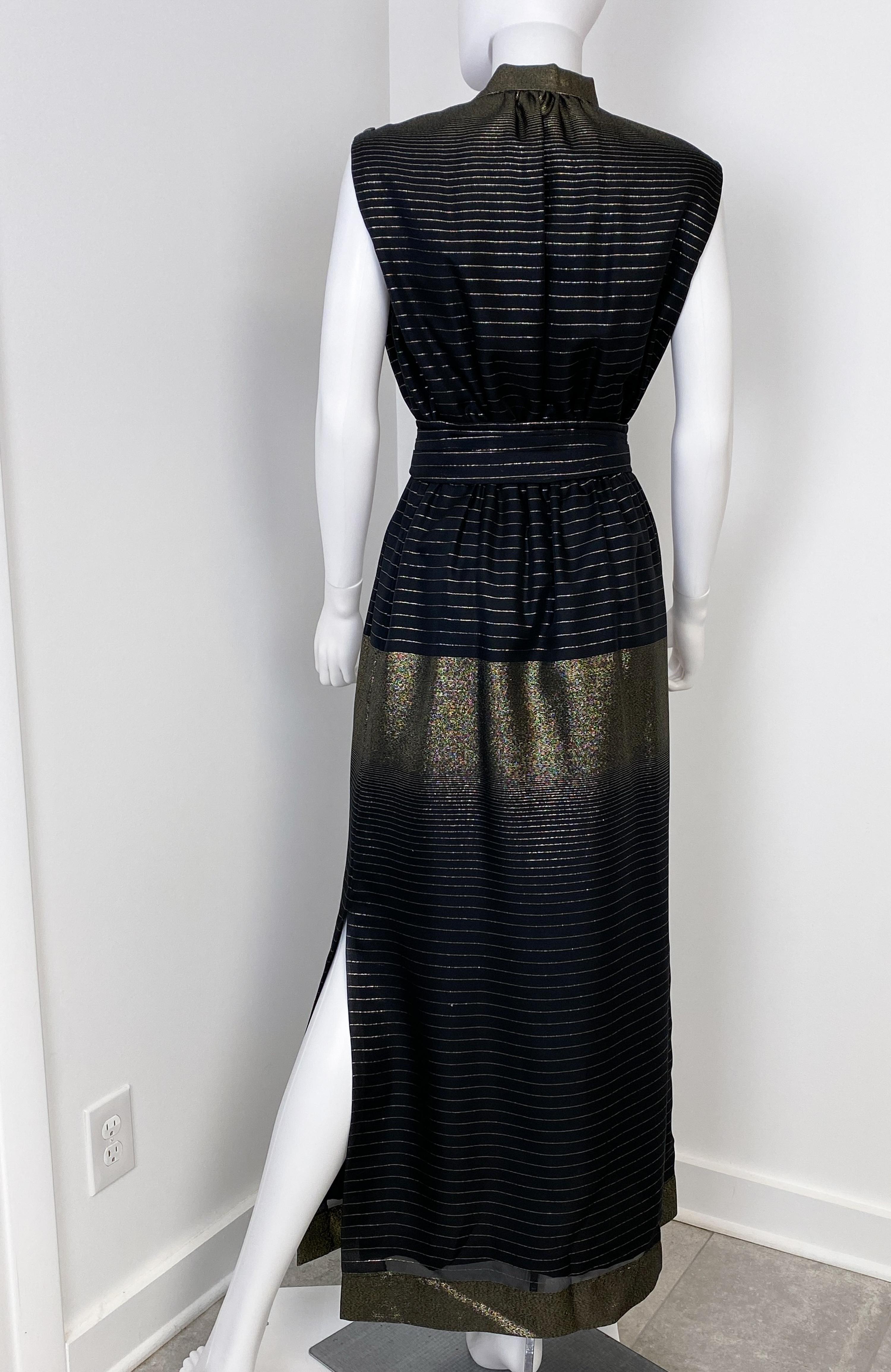 Black and Gold Lame Sleeveless Max Evening Dress Size 10 For Sale 6