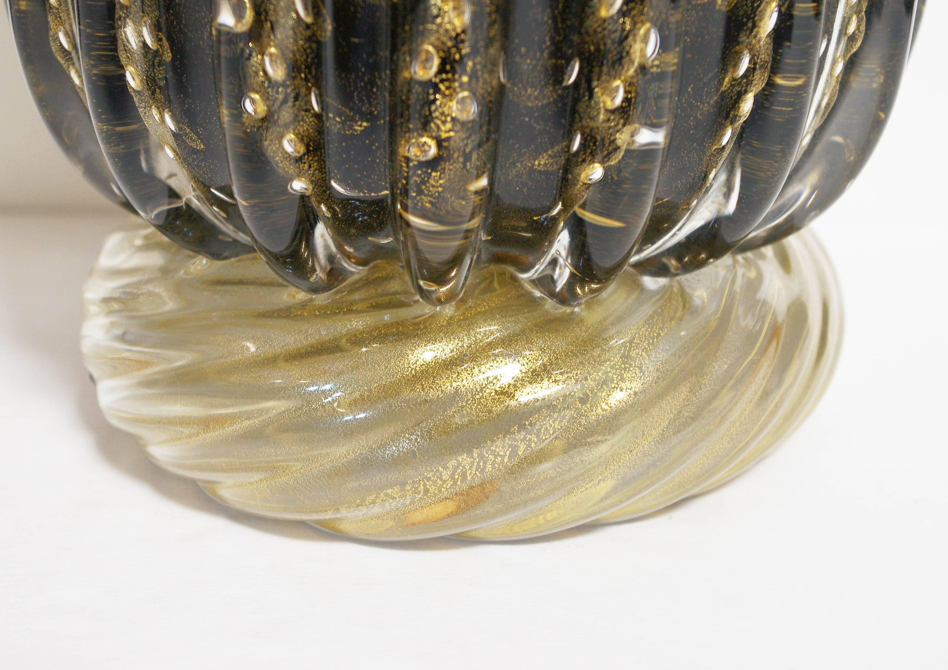 Black and Gold Murano Vases by Pino Signoretto In Good Condition In Los Angeles, CA