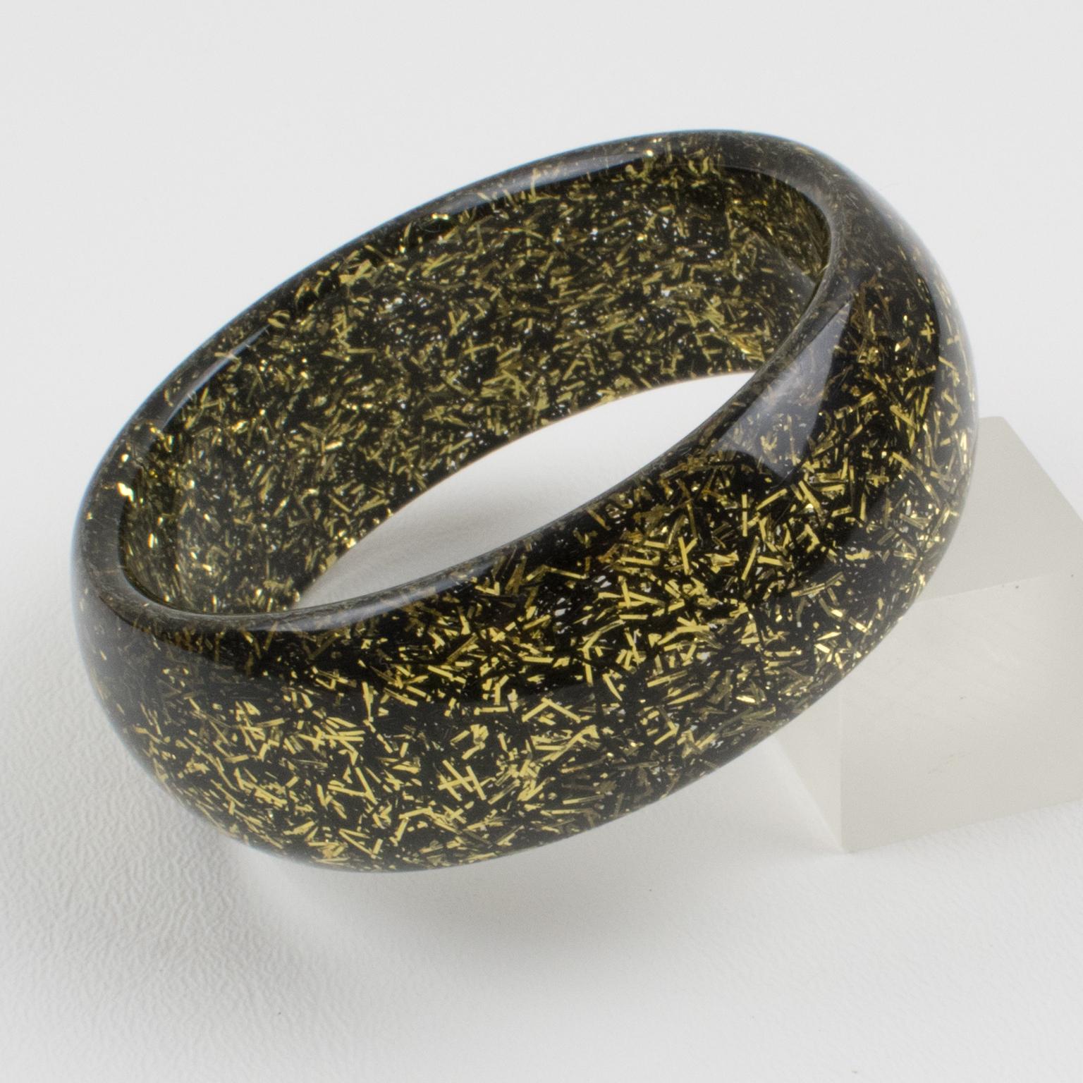 Black and Gold Resin Lucite Bracelet Bangle For Sale 1