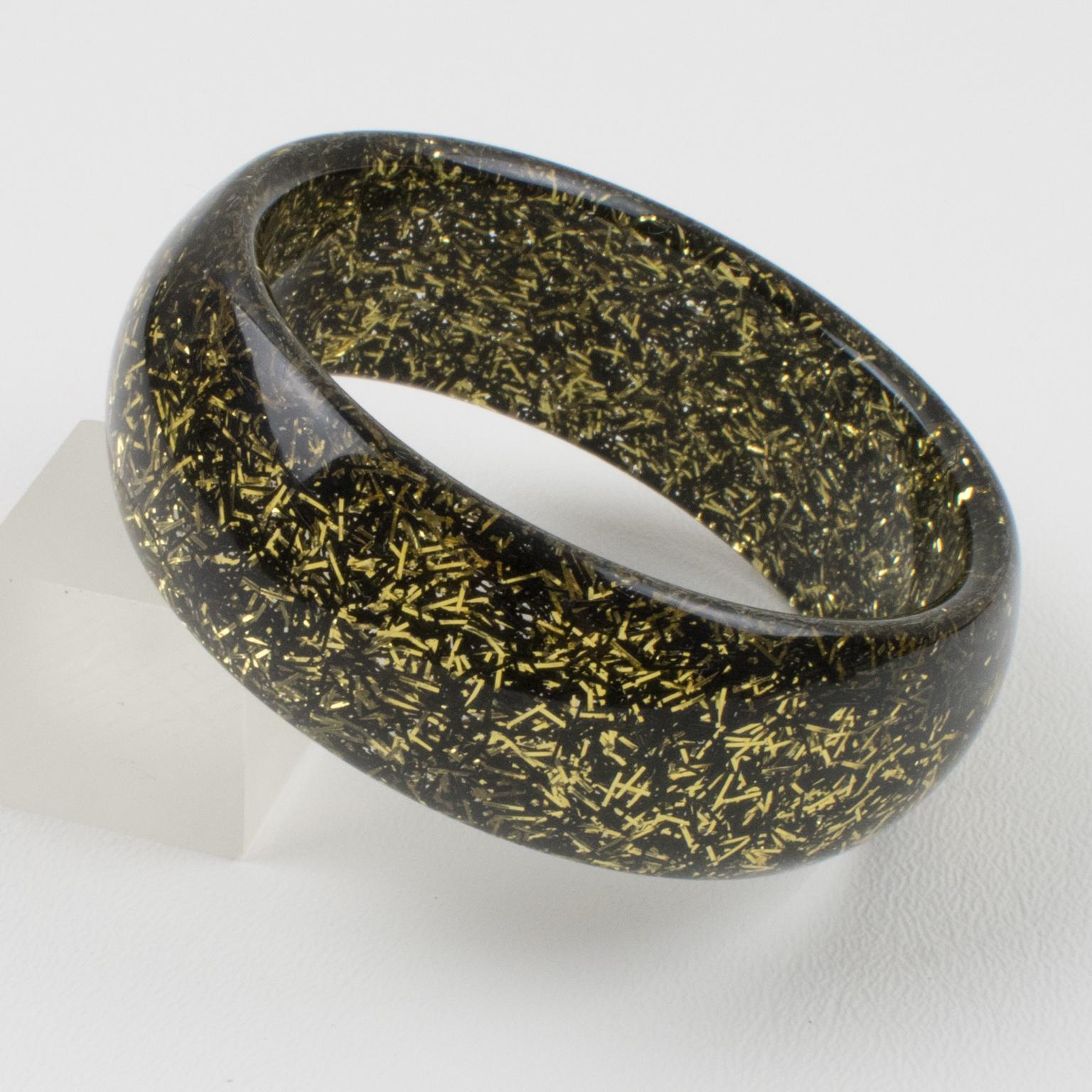 Black and Gold Resin Lucite Bracelet Bangle For Sale 3