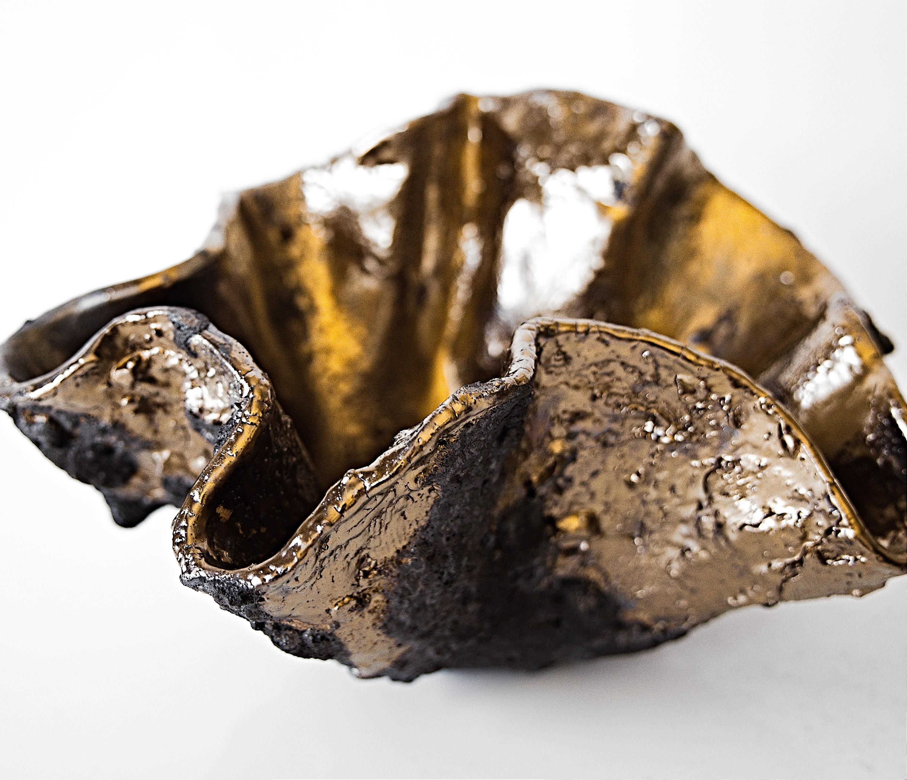 Noir  Bol en céramique sculptée et dorée style libre Texture - 13