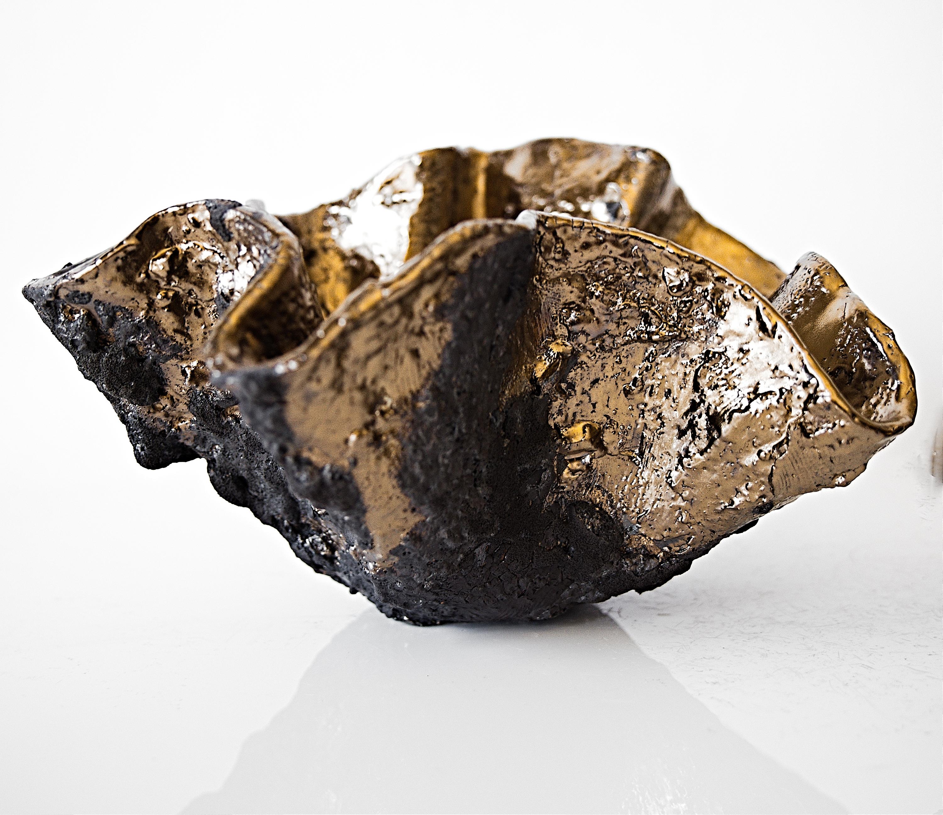 Noir  Bol en céramique sculptée et dorée style libre Texture - 13