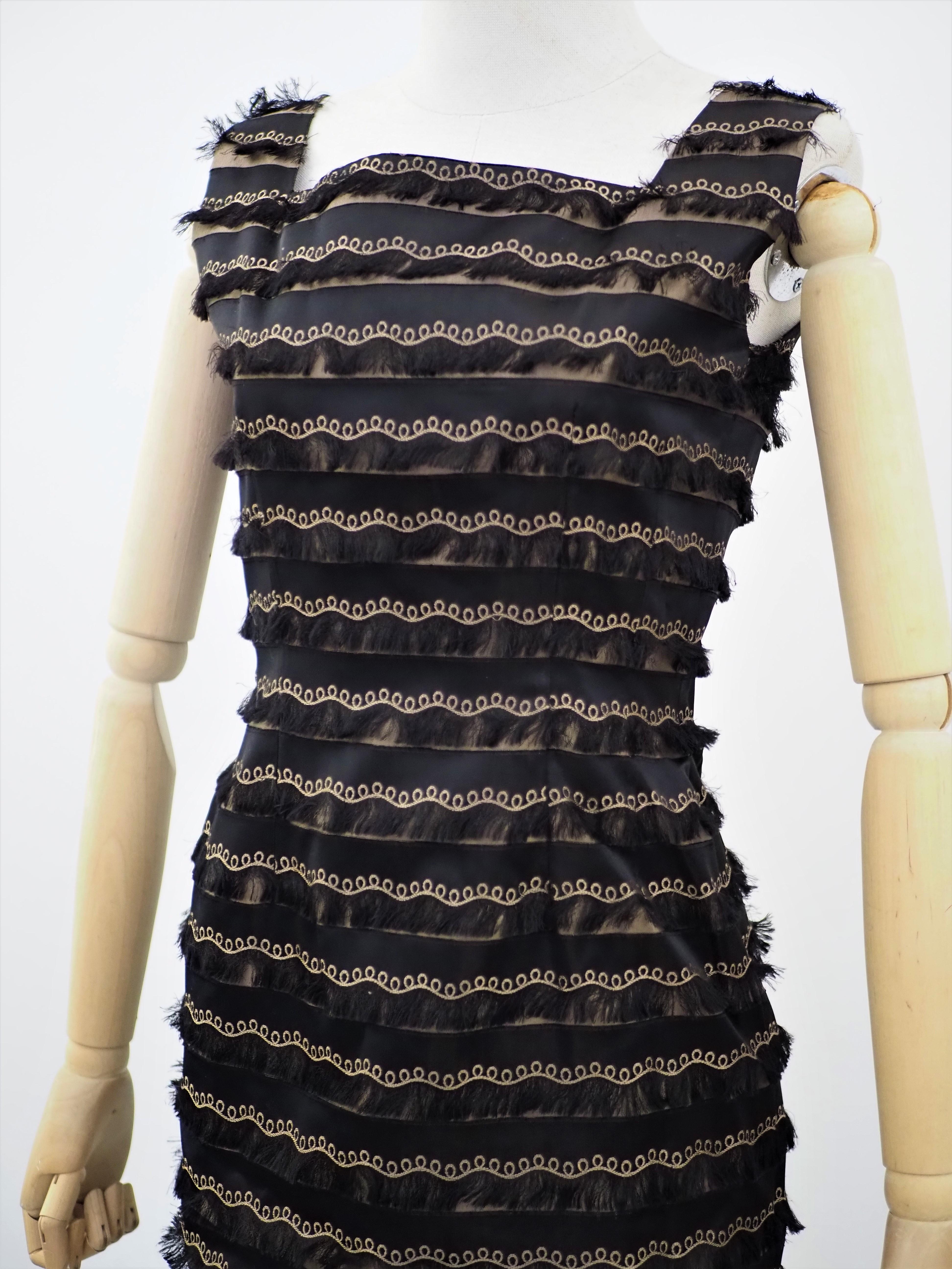 Black and gold top and skirt suit dress In Good Condition For Sale In Capri, IT