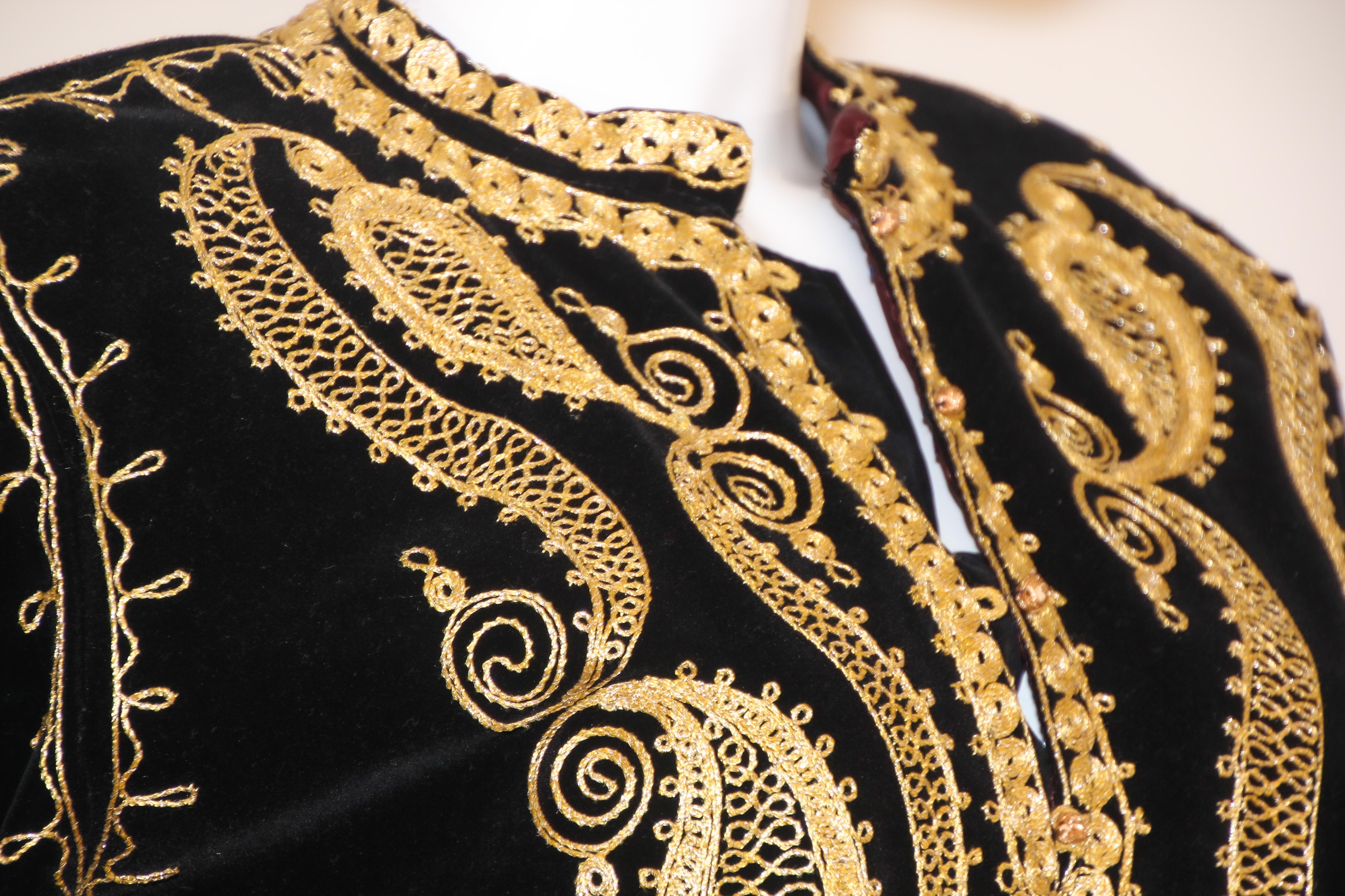 Vintage Moroccan Caftan Black and Gold Velvet Bindali  Maxi Dress Kaftan 5