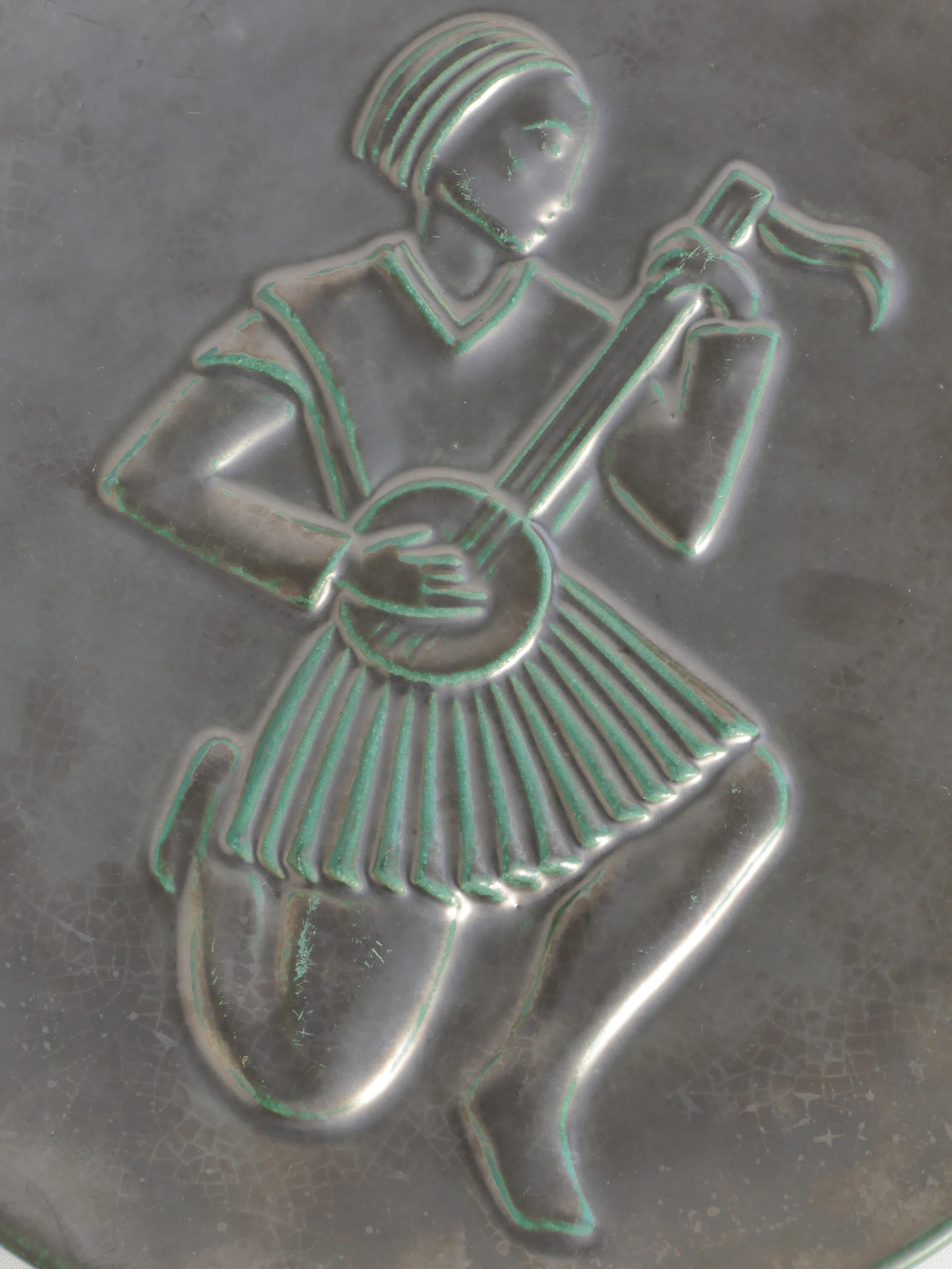 Placa de pared de cerámica negra y verde de Gertrud Lönegren para Upsala Ekeby, Suecia en Bueno estado para la venta en Grythyttan, SE