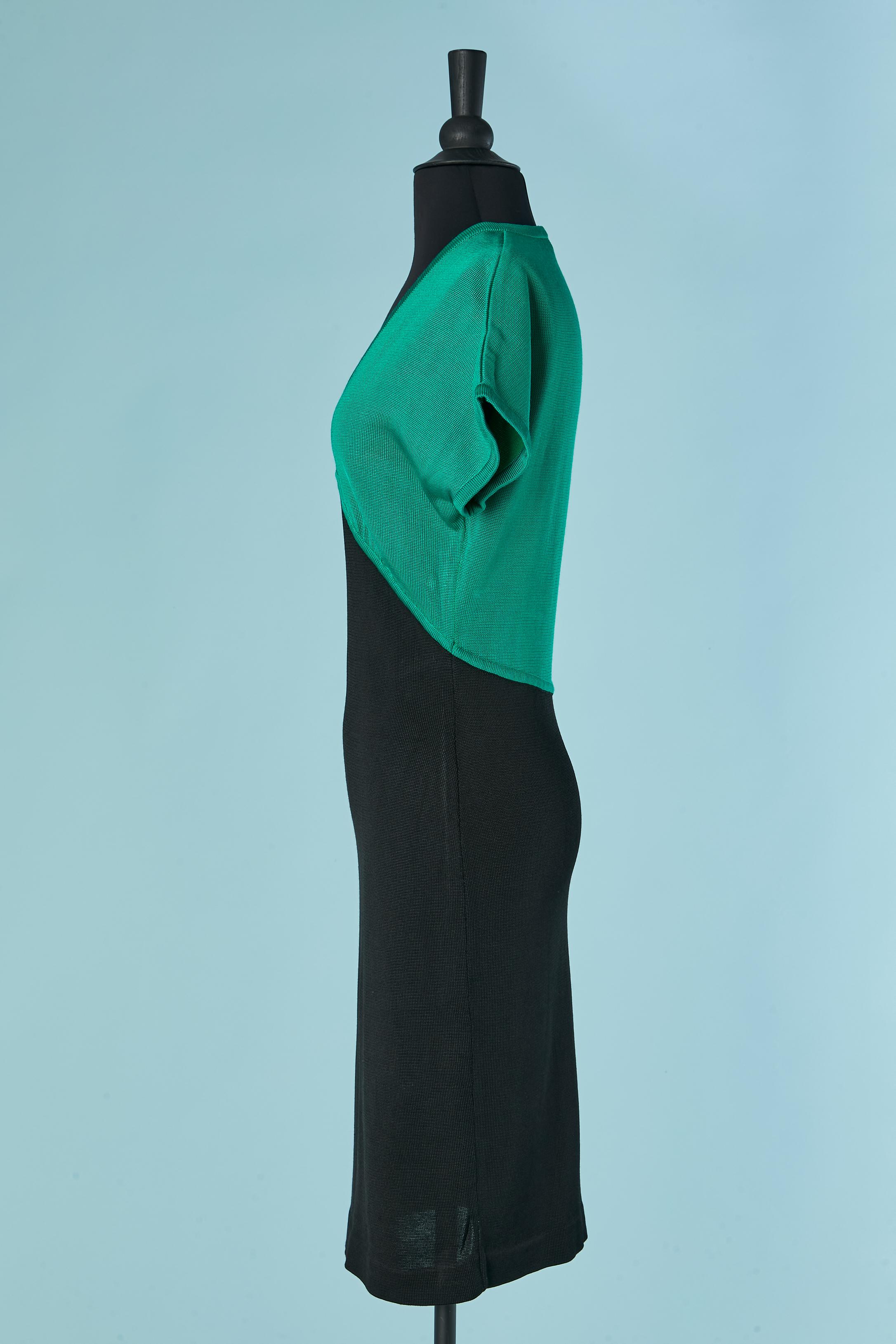 Noir Robe de cocktail en rayonne, noire et verte Guy Laroche en vente