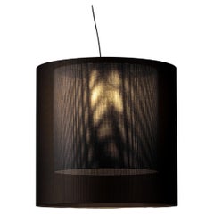Lampe pendante Moaré XL noire et grise d'Antoni Arola