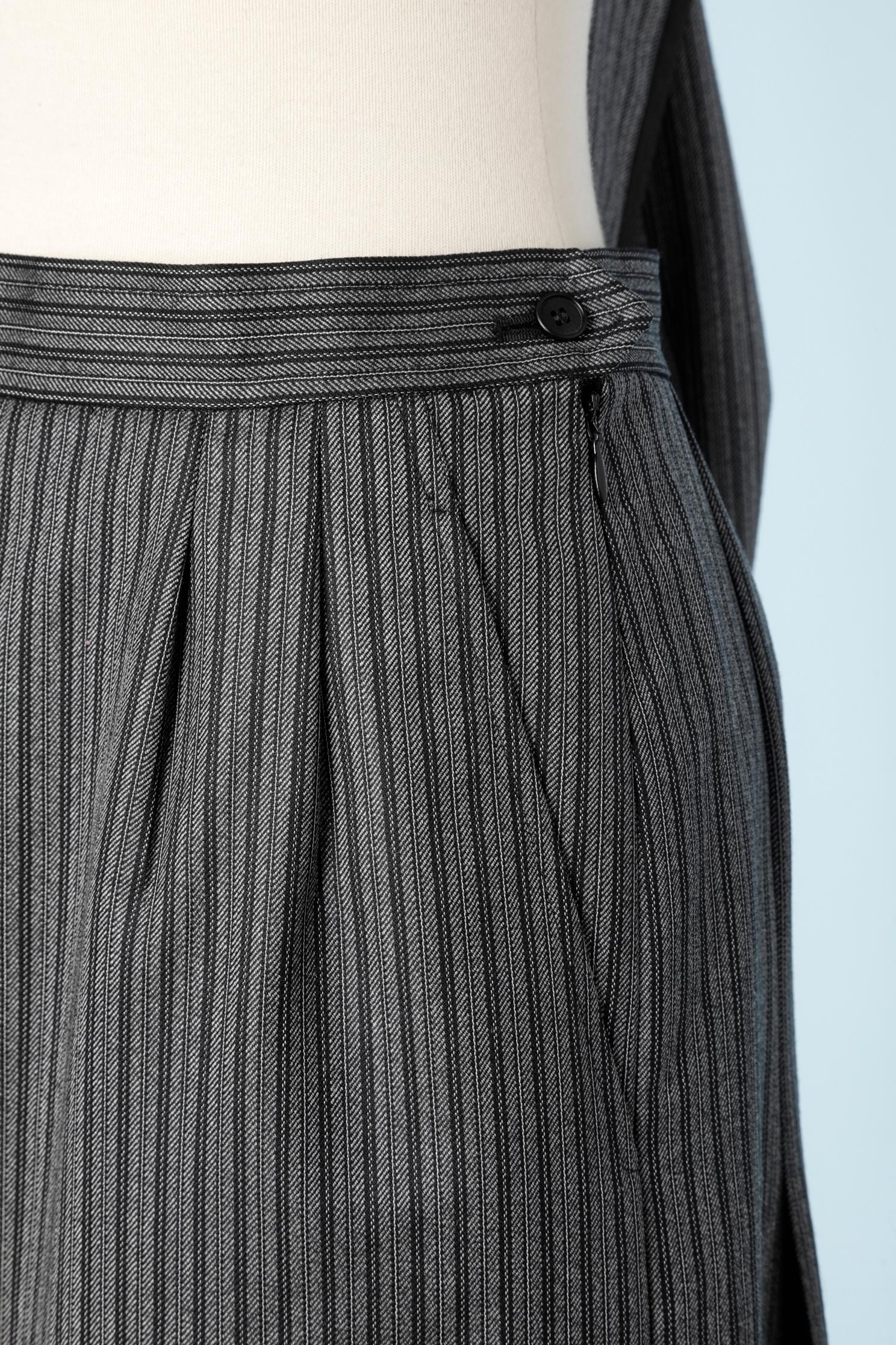 Black and grey wool striped skirt - suit Yves Saint Laurent Rive Gauche  For Sale 2
