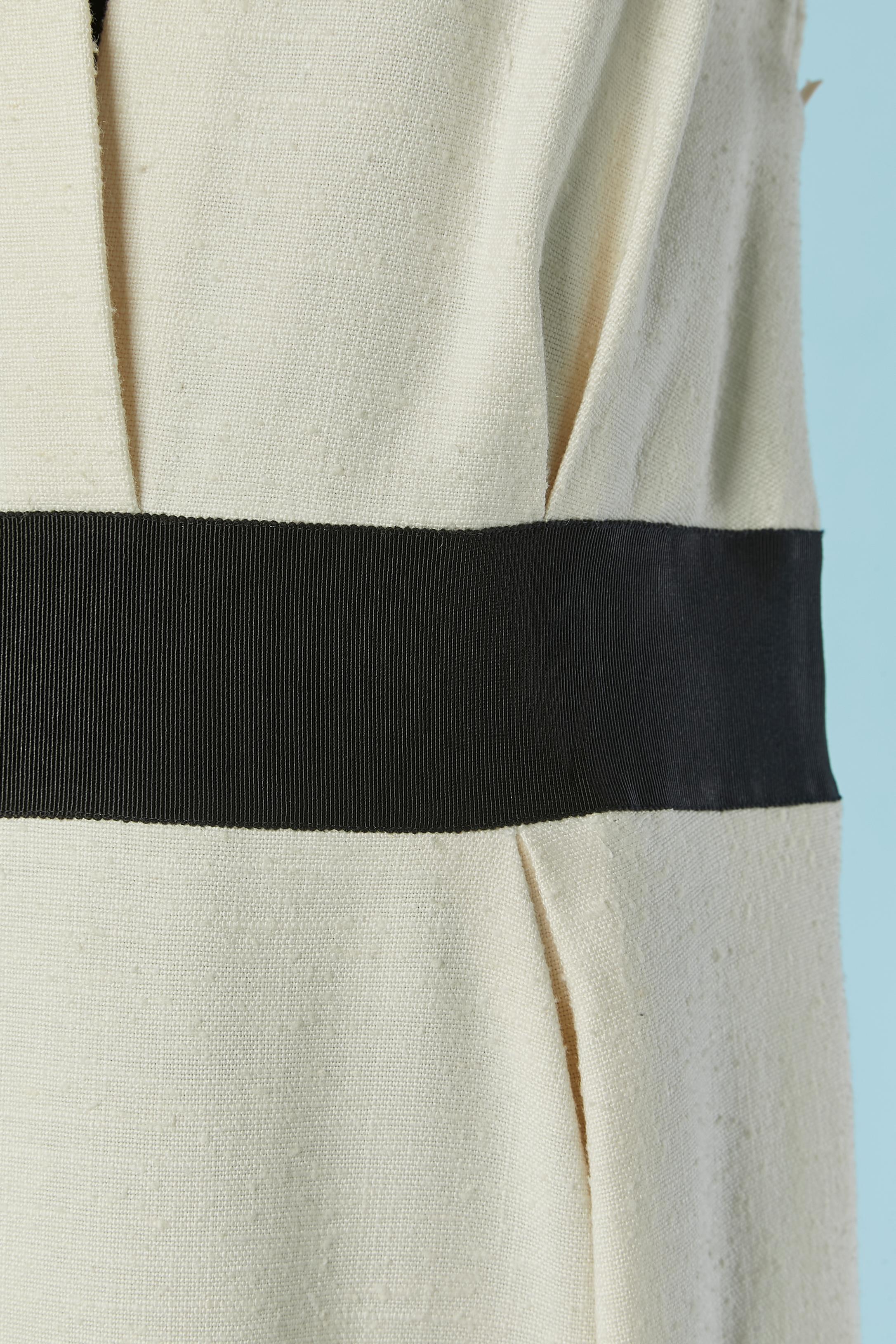 Vestido de cóctel negro y marfil con borde inferior de cuentas Giambattista VALLI en Excelente estado para la venta en Saint-Ouen-Sur-Seine, FR