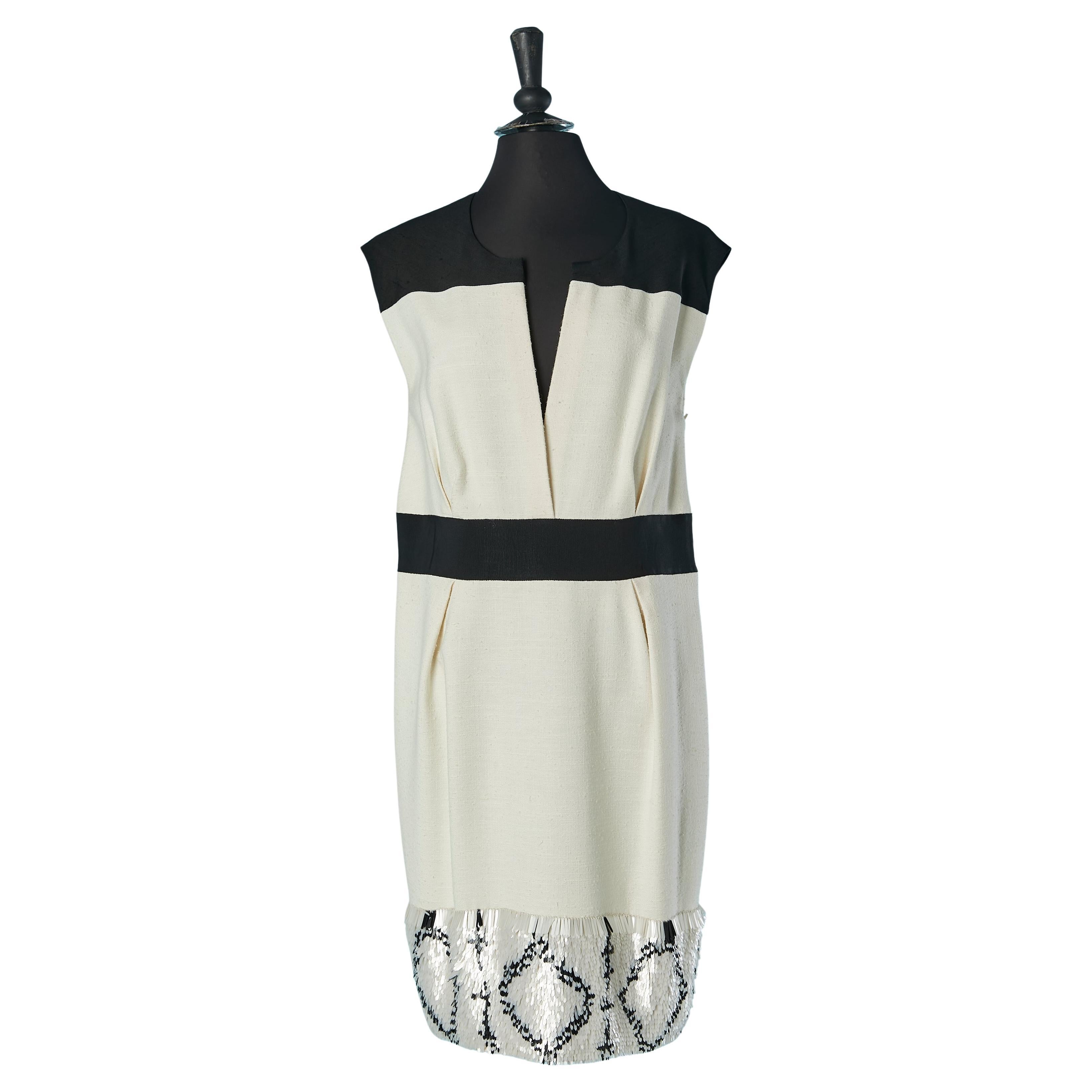 Vestido de cóctel negro y marfil con borde inferior de cuentas Giambattista VALLI en venta