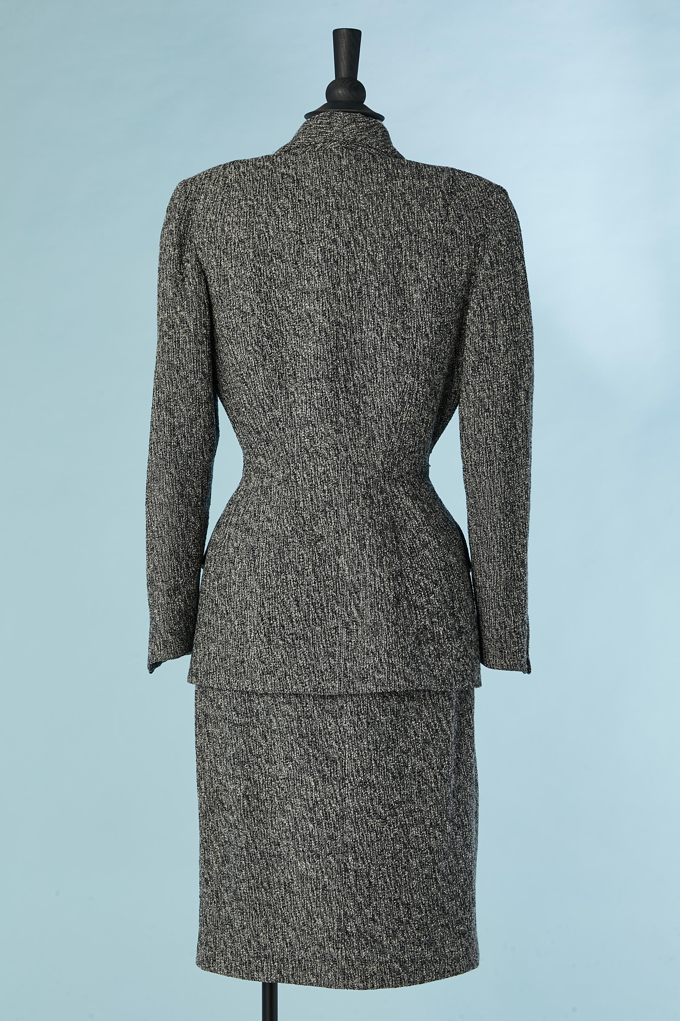 Black and ivory tweed skirt-suit Thierry Mugler Circa 1990's  For Sale 2