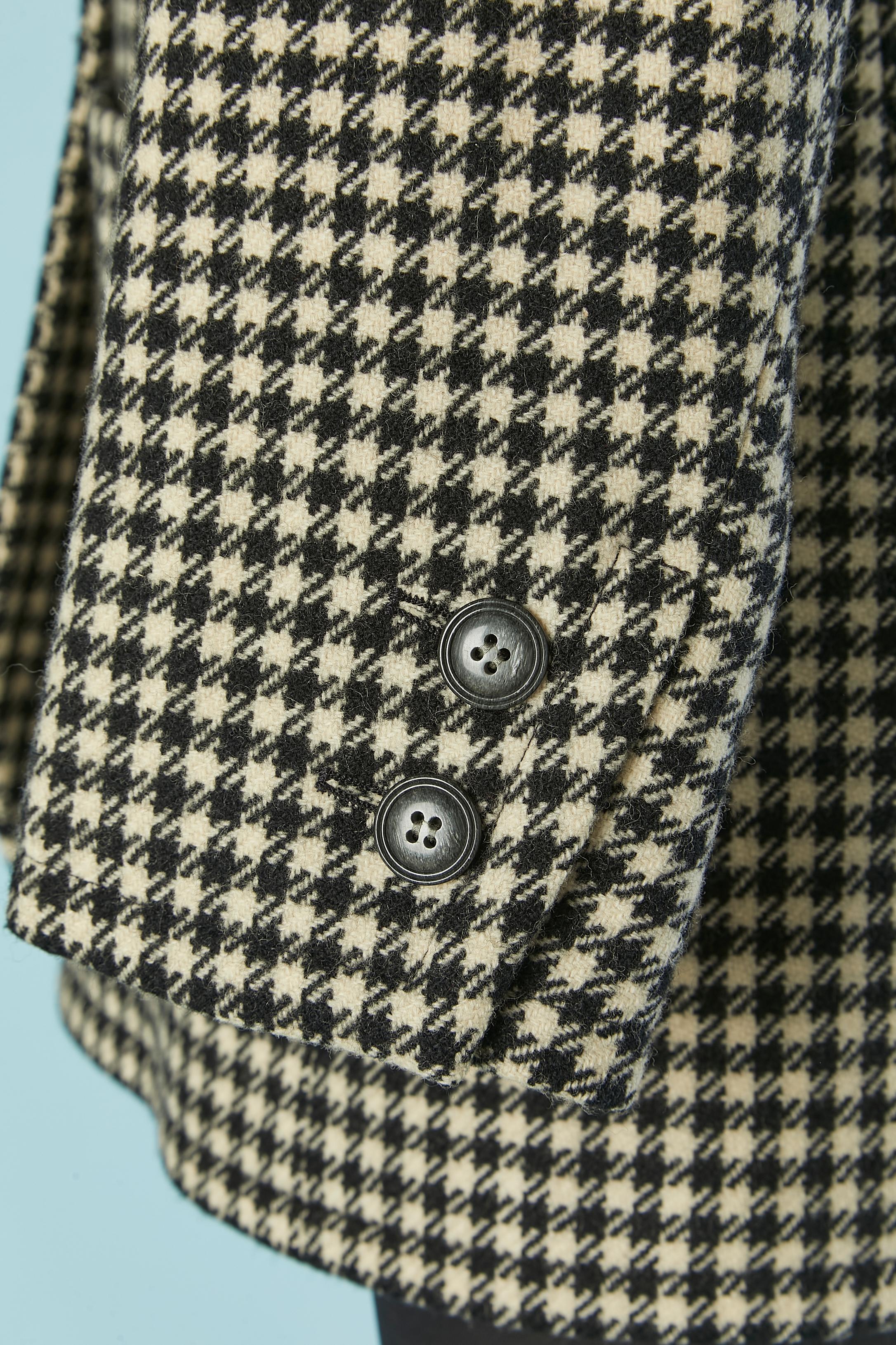 Giacca in lana a quadri bianchi e neri Saint Laurent Rive Gauche in vendita 1