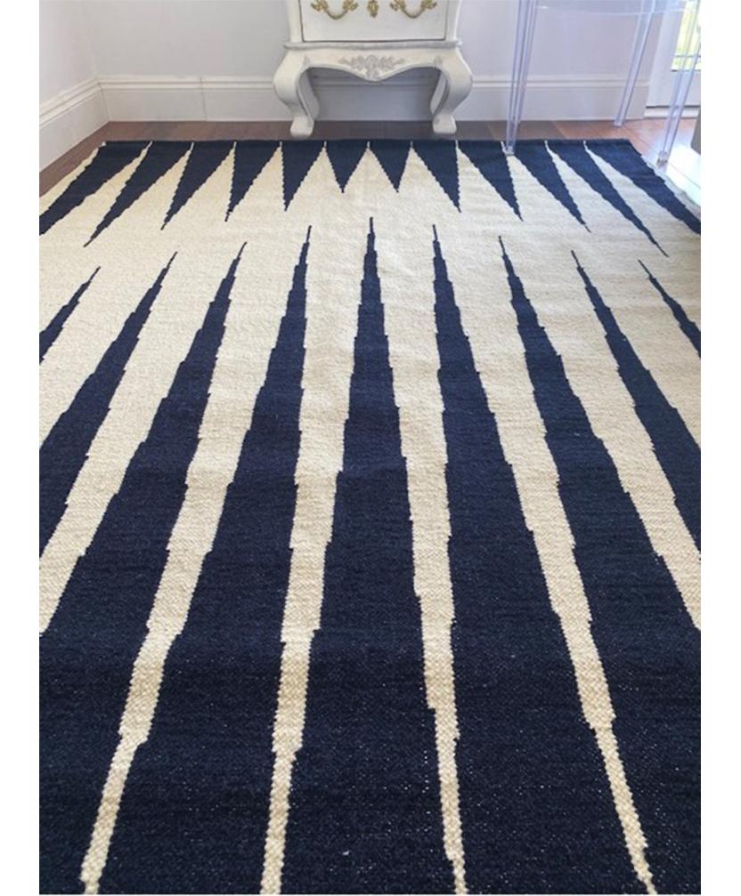 dark geometric rug