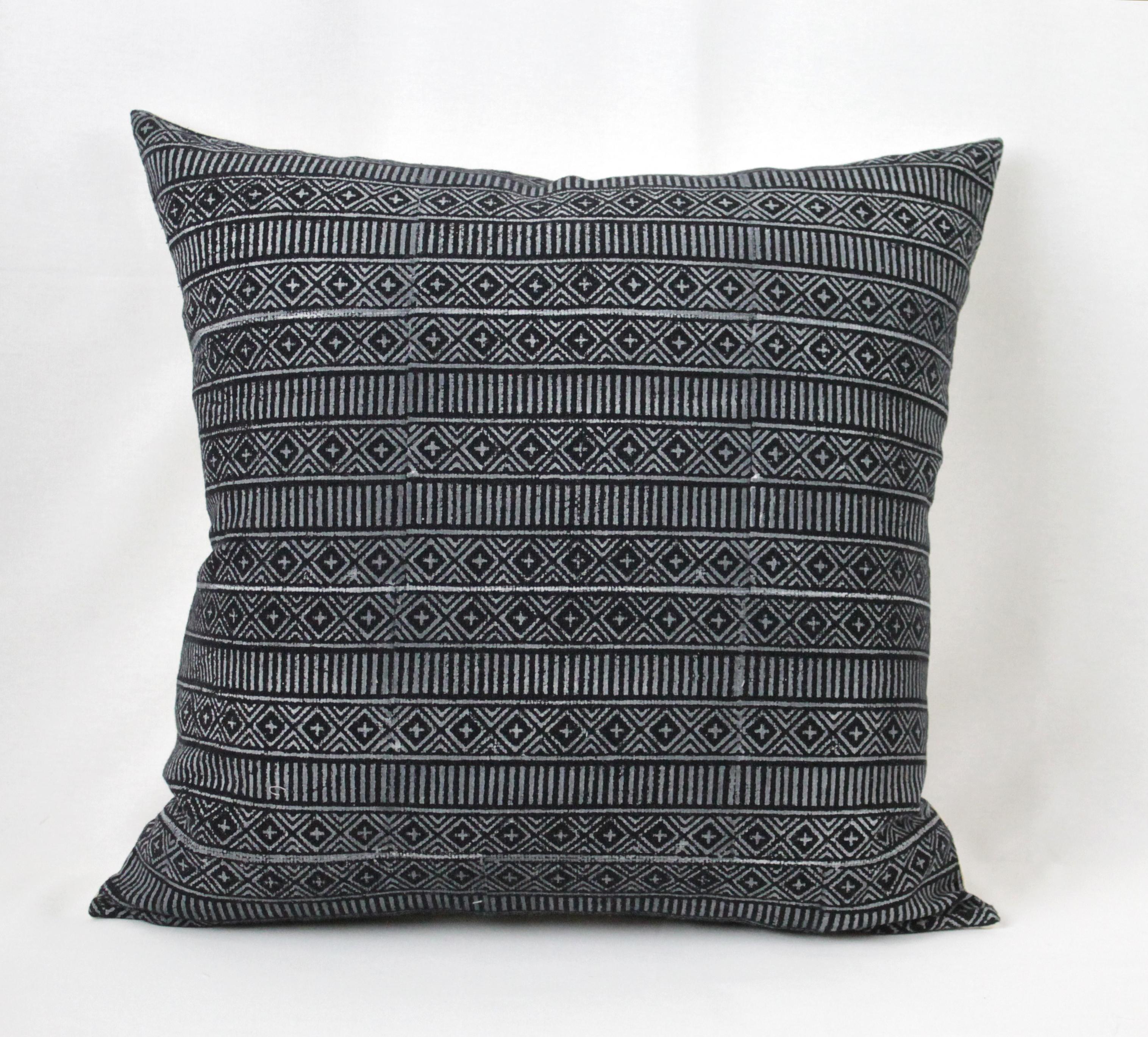 geometric black and white pillows