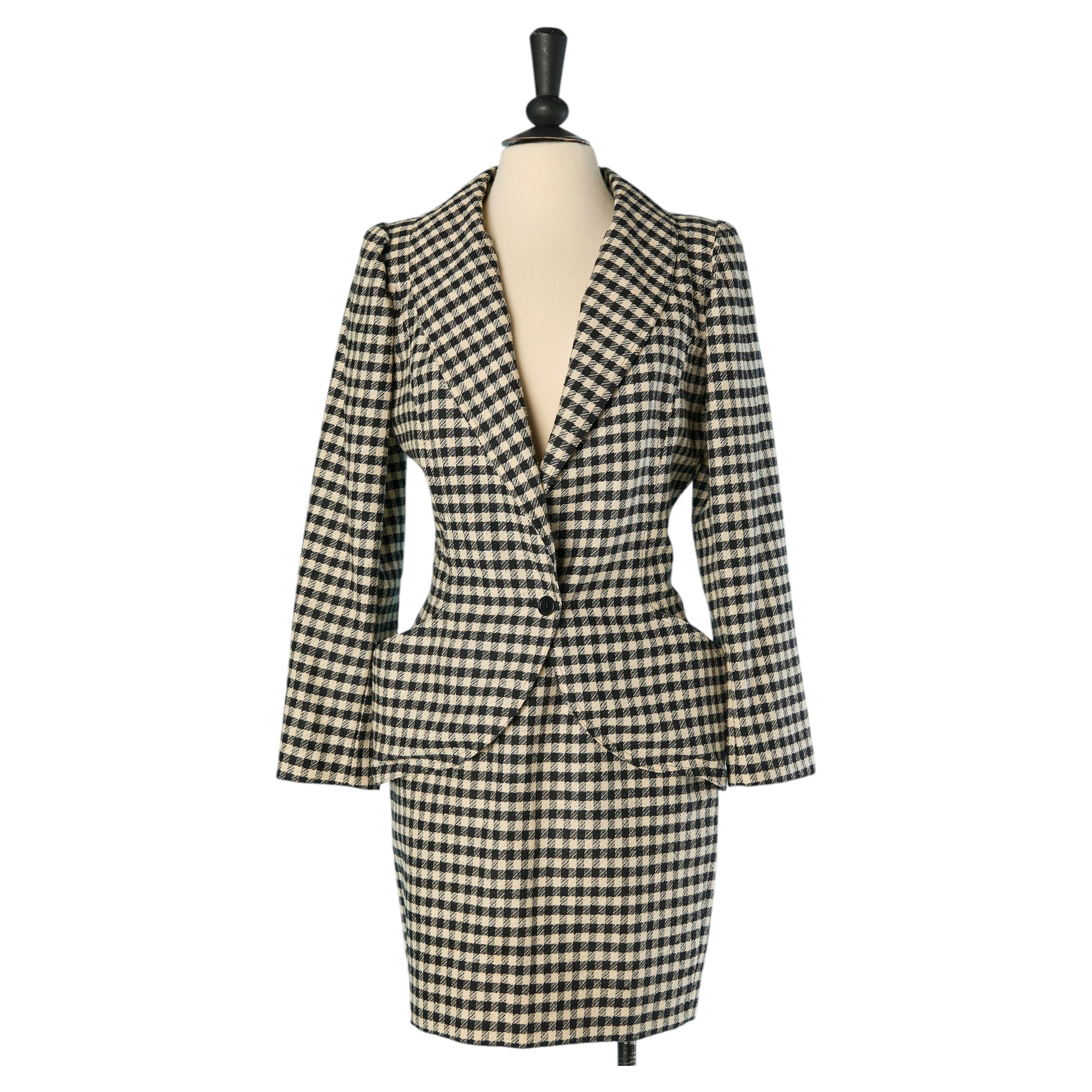 Black and off-white skirt suit with check pattern UNGARO SOLO DONNA For Sale