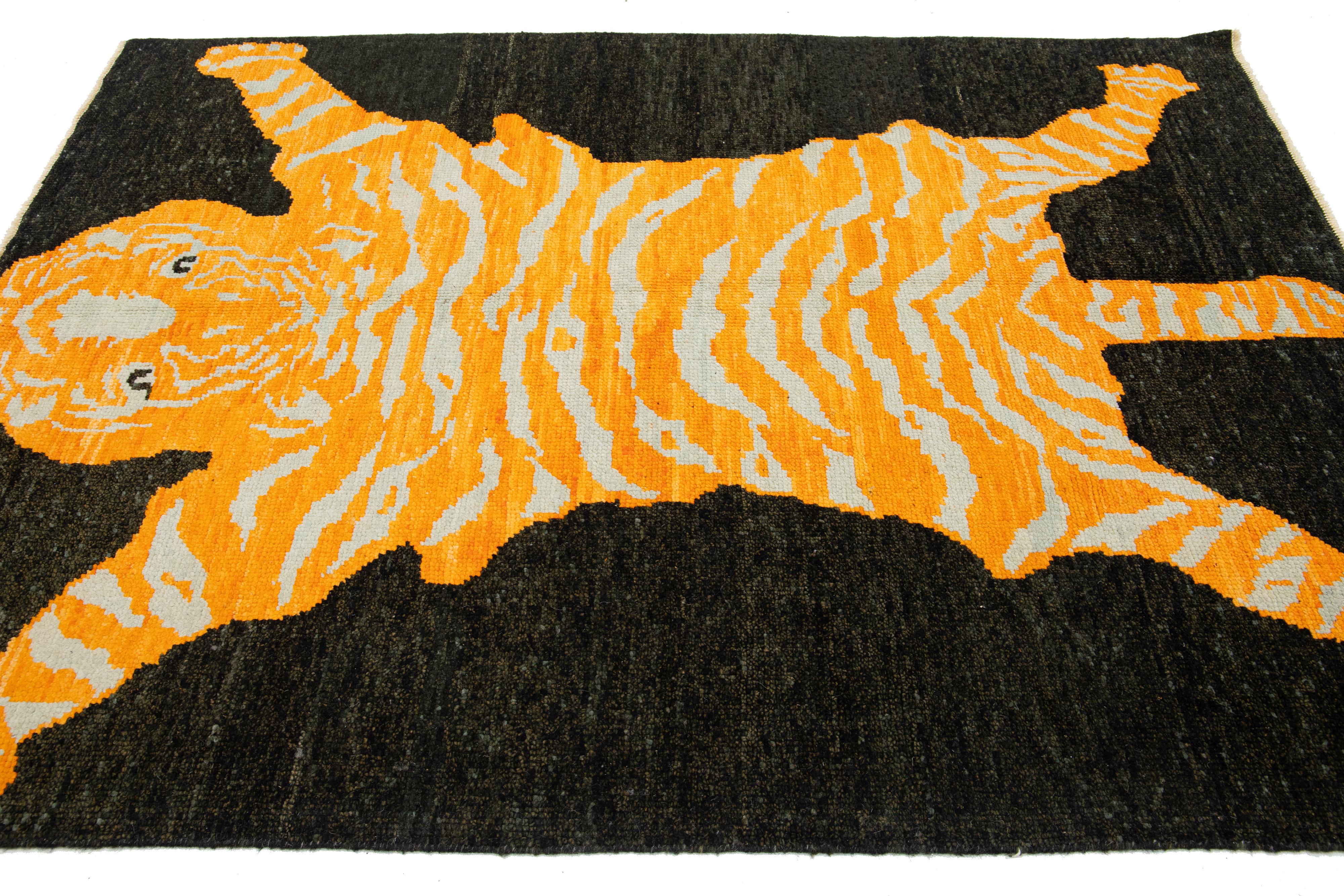Black and Orange Handmade Wool Rug with a Tiger Design In New Condition For Sale In Norwalk, CT