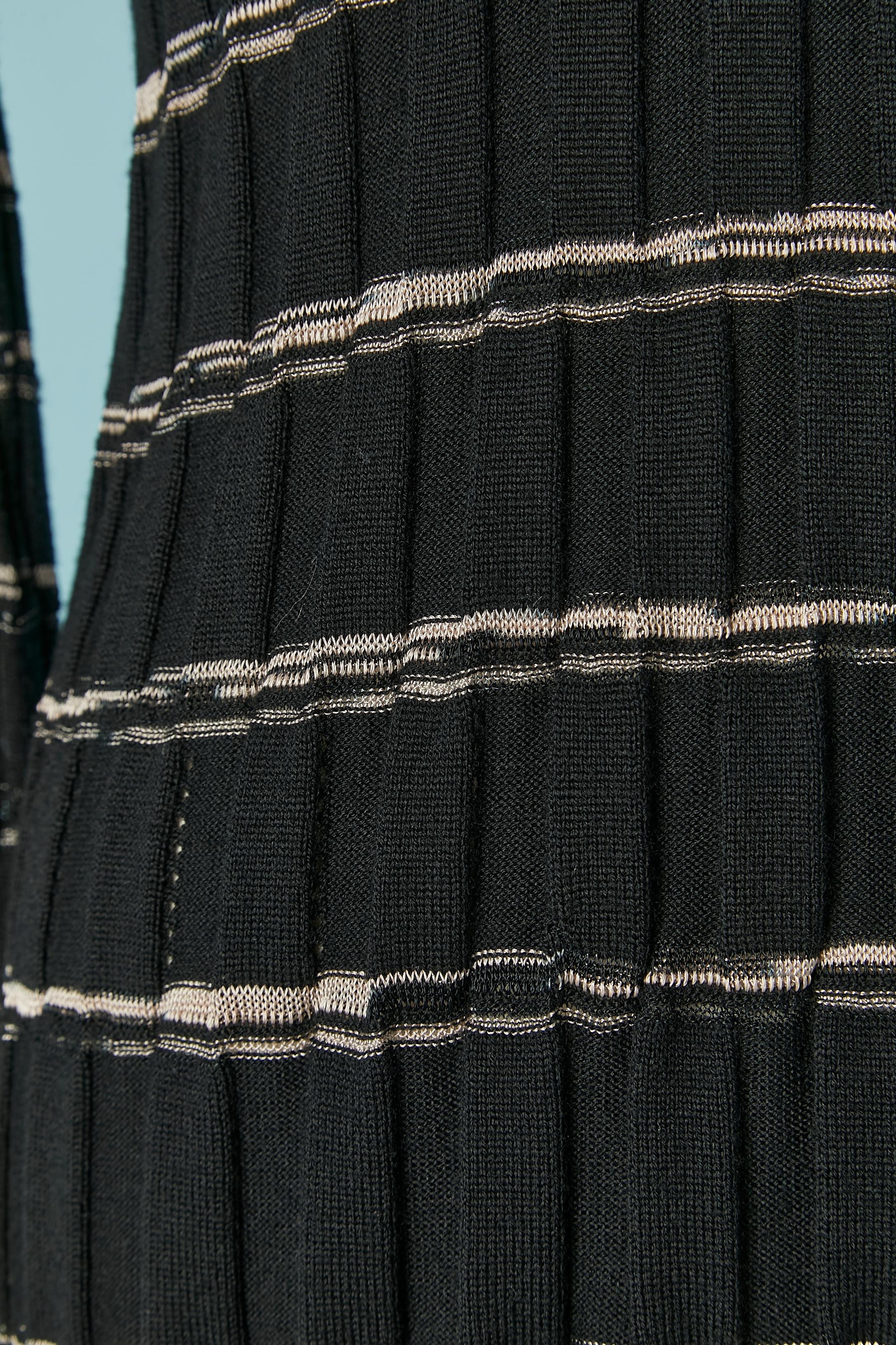 Noir Robe en rayonne et coton noir et rose pâle MISSONI en vente