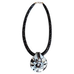 Black and Pearly Murano glass pendant necklace 