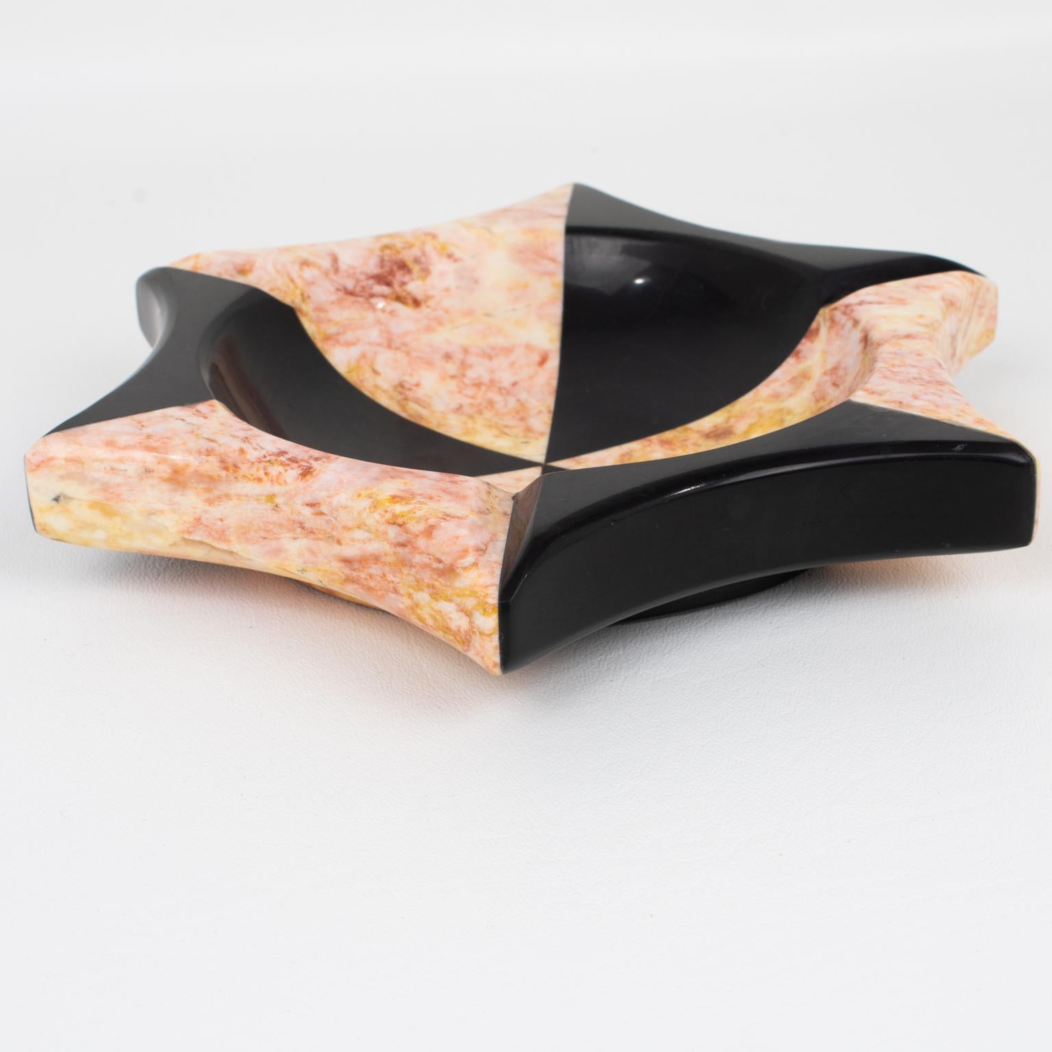 Black and Pink Onyx Marble Cigar Ashtray, Vide Poche, Catchall, Vessel, Bowl In Good Condition For Sale In Atlanta, GA