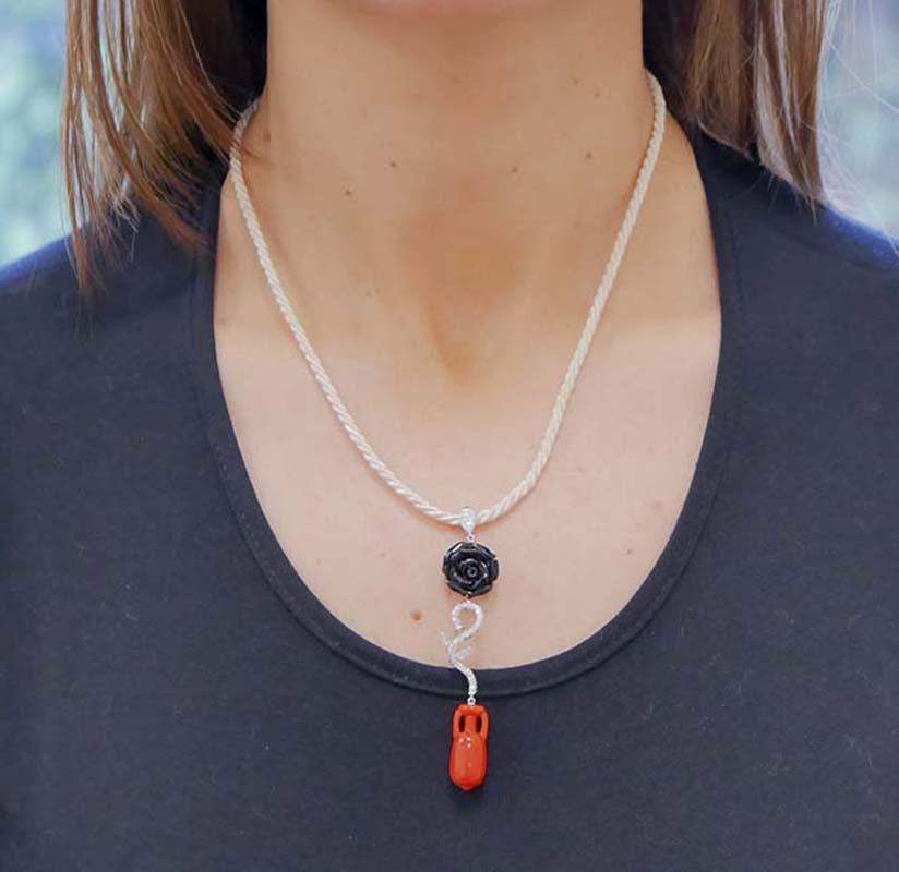 Retro Black and Red Coral, Diamonds, 14 Karat White Gold Pendant Necklace. For Sale