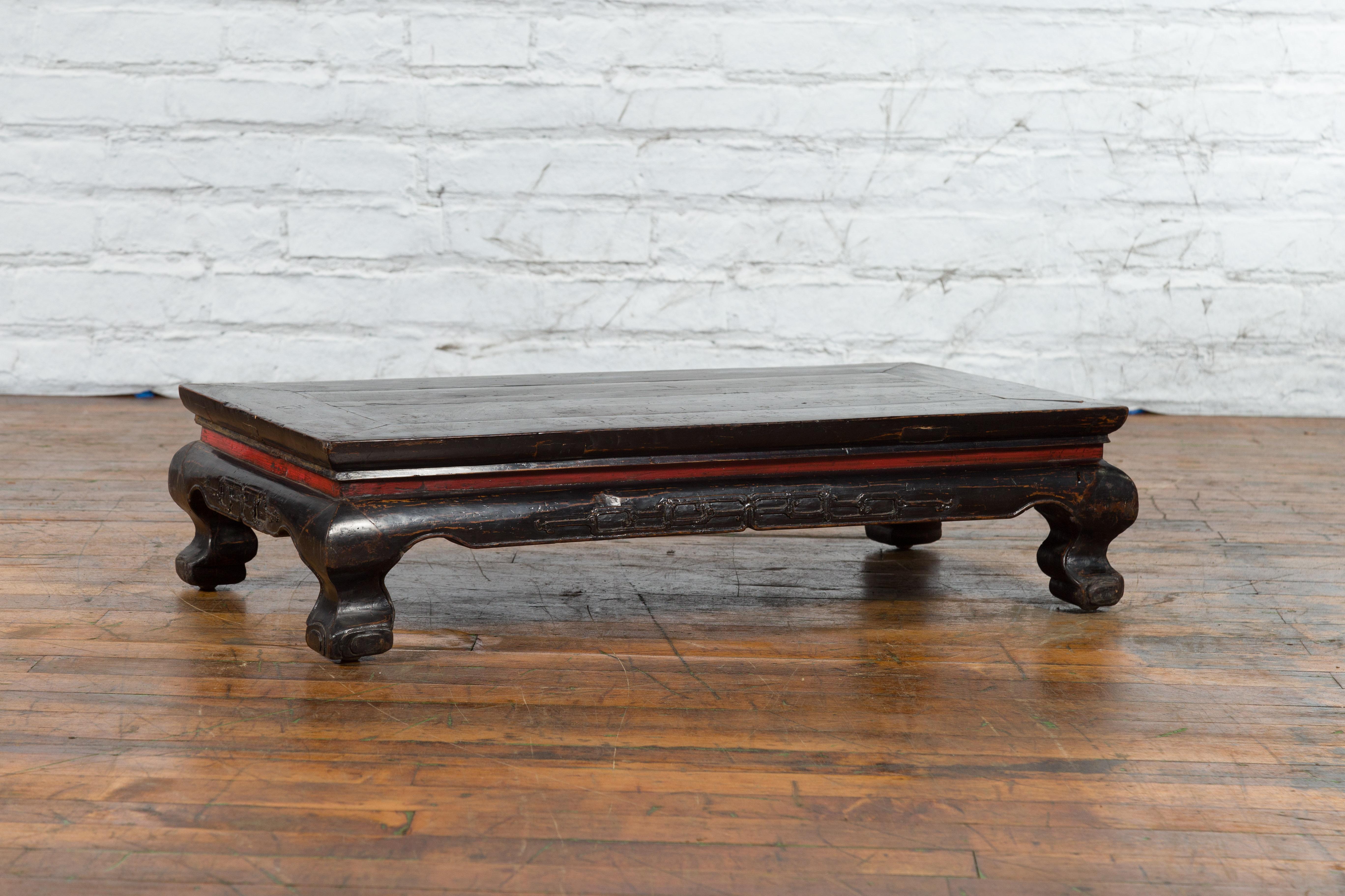 19th Century Black and Red Lacquer Qing Dynasty Prayer Table with Low Relief Carved Scrolls For Sale