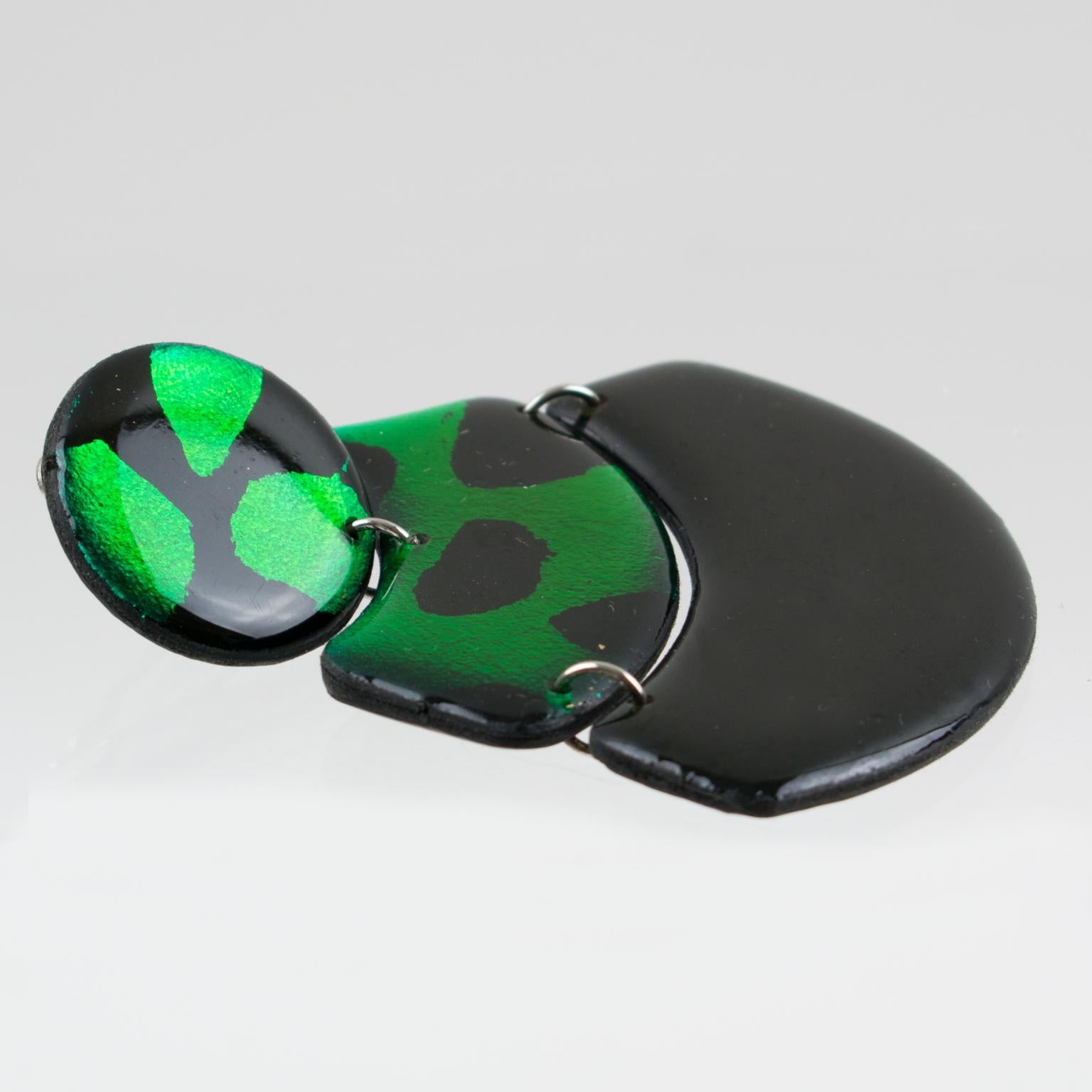 da uomo o donna Orecchini a clip geometrici in acrilico nero e Shamrock in vendita