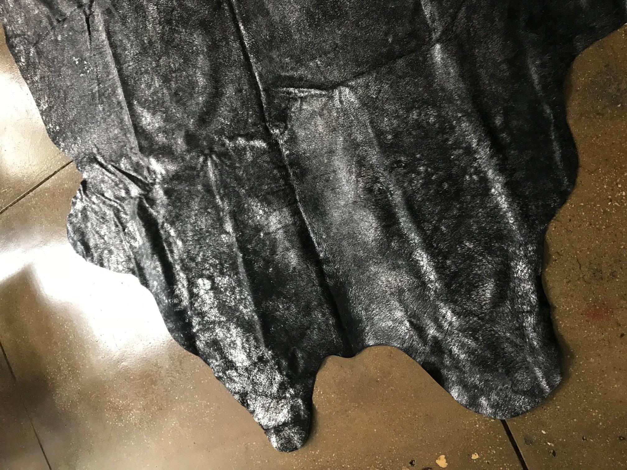 Contemporary Black And Silver Cowhide Rug For Sale