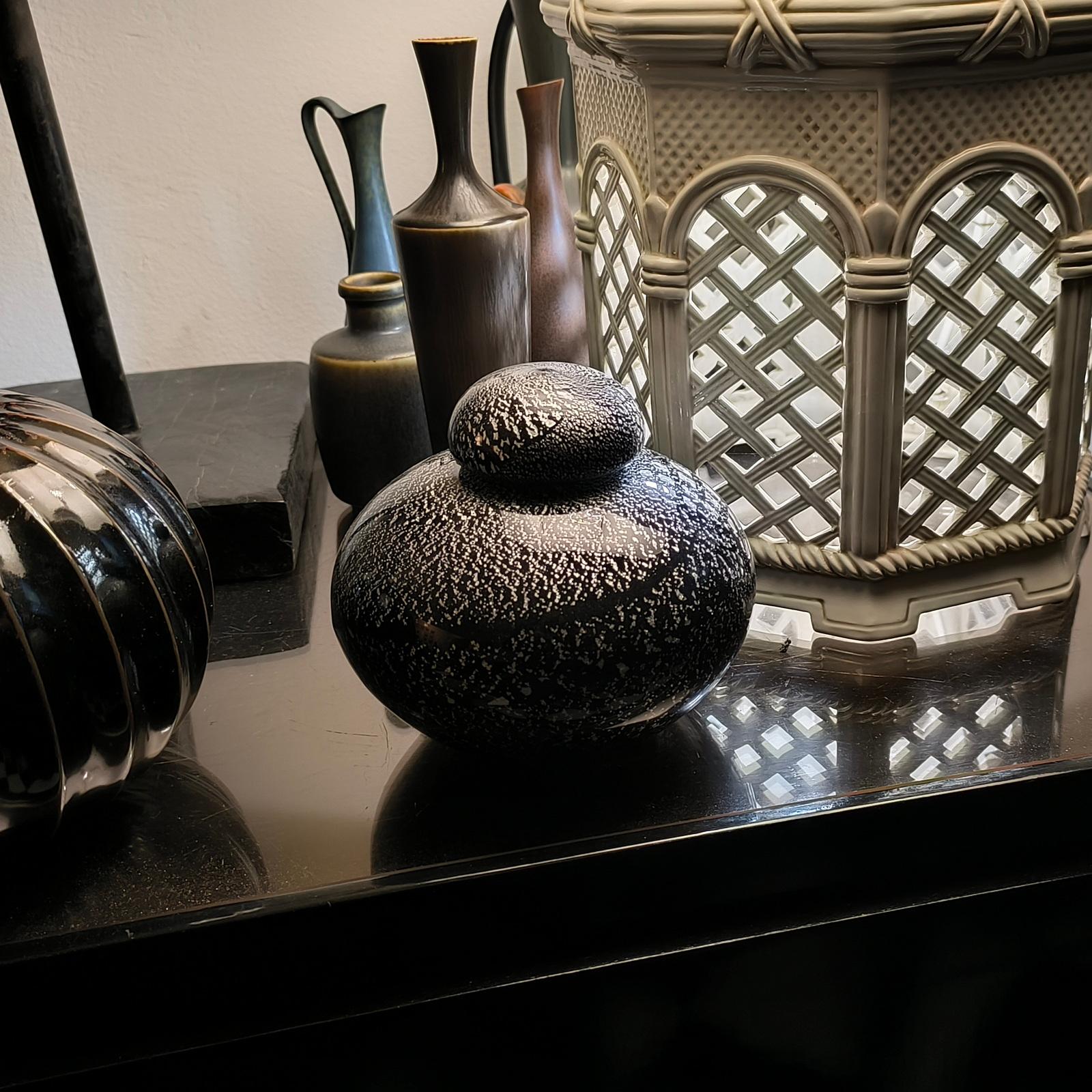 Black and Silver Murano Glass Vase with Lid, by Seguso Vetri D'Arte For Sale 6