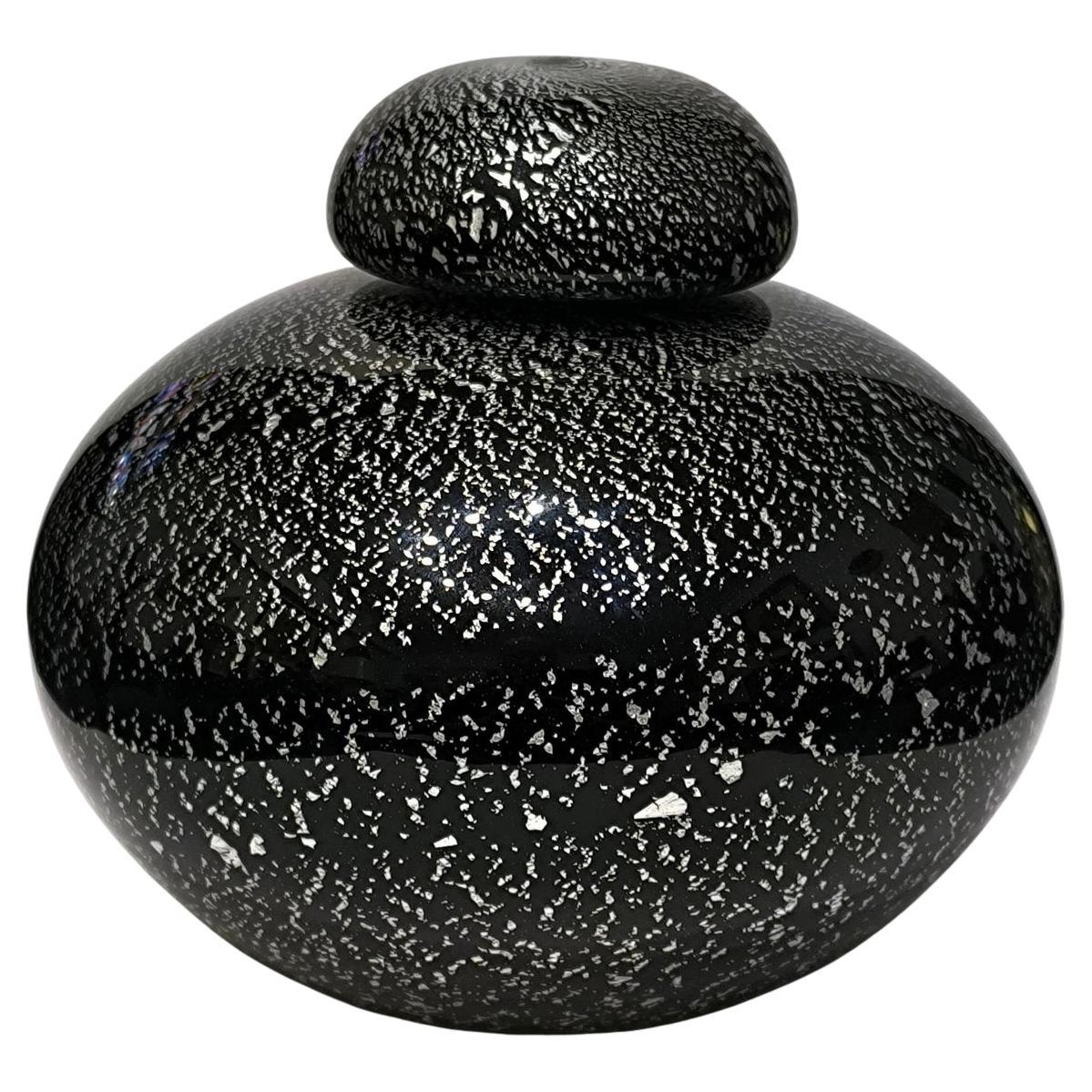 Black and Silver Murano Glass Vase with Lid, by Seguso Vetri D'Arte For Sale