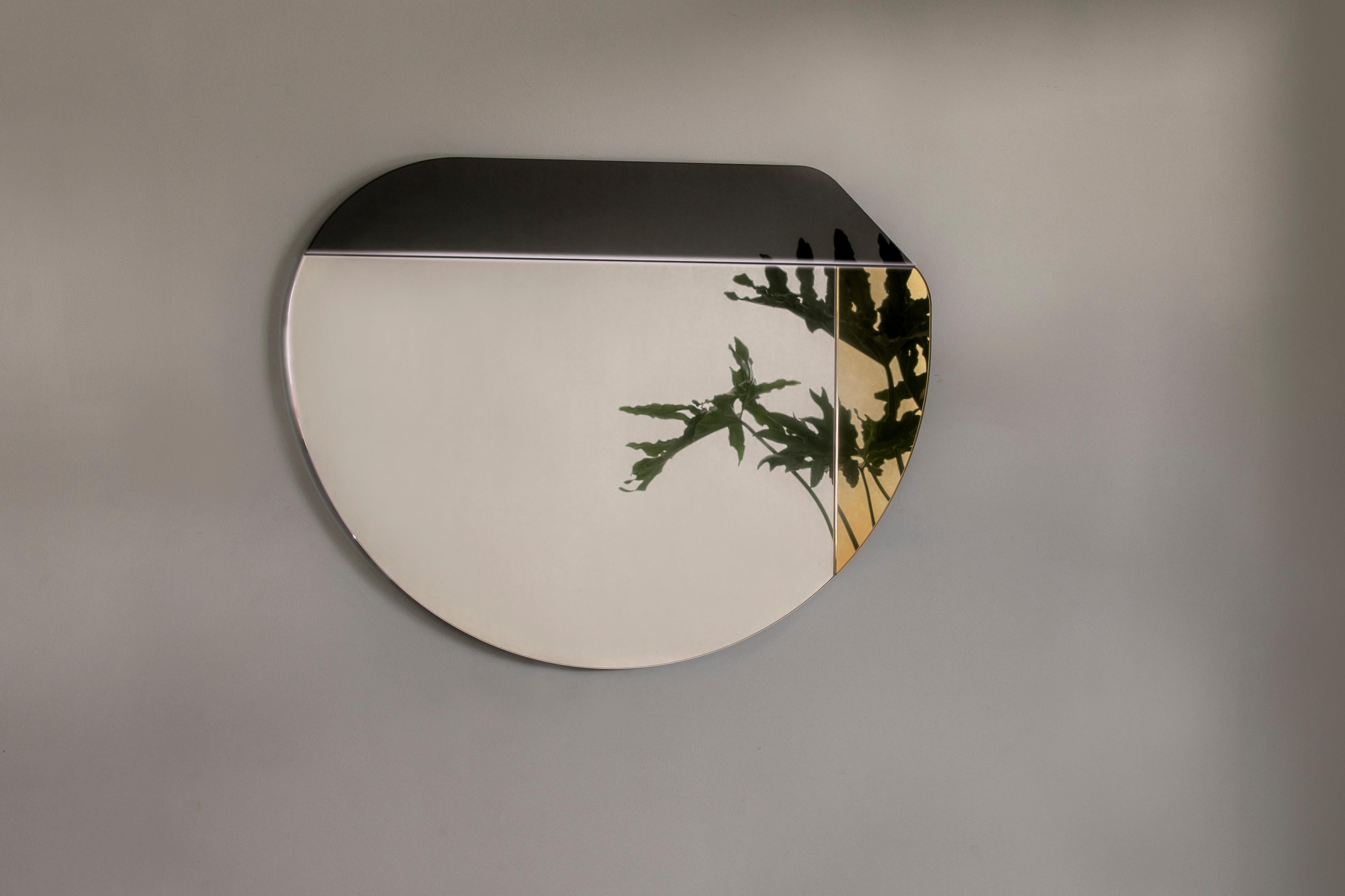 American Black and Speckled WG.C1.E Hand-Crafted Wall Mirror For Sale
